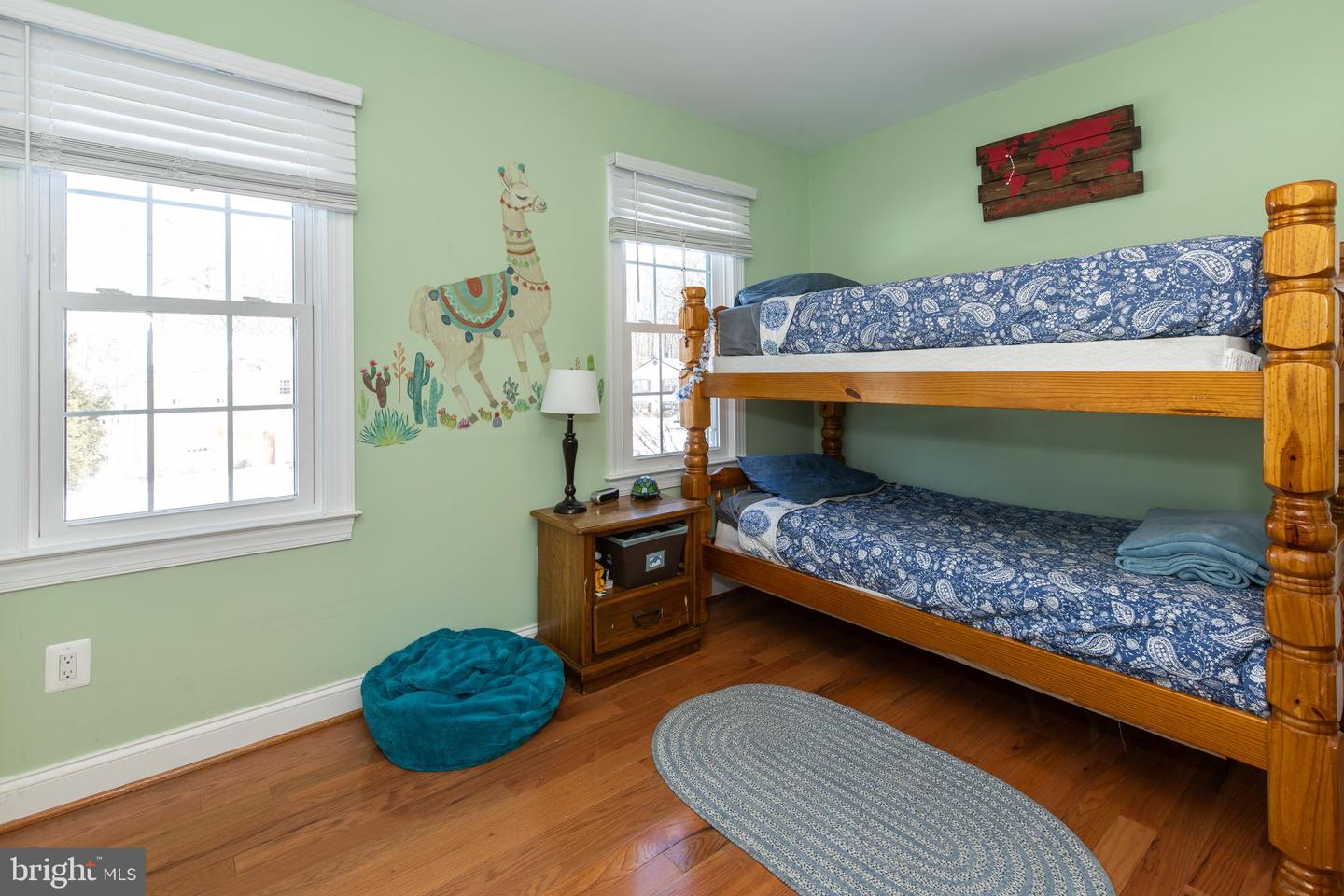 9813 FOSBAK DR, VIENNA, Virginia 22182, 5 Bedrooms Bedrooms, ,4 BathroomsBathrooms,Residential,For sale,9813 FOSBAK DR,VAFX2285590 MLS # VAFX2285590