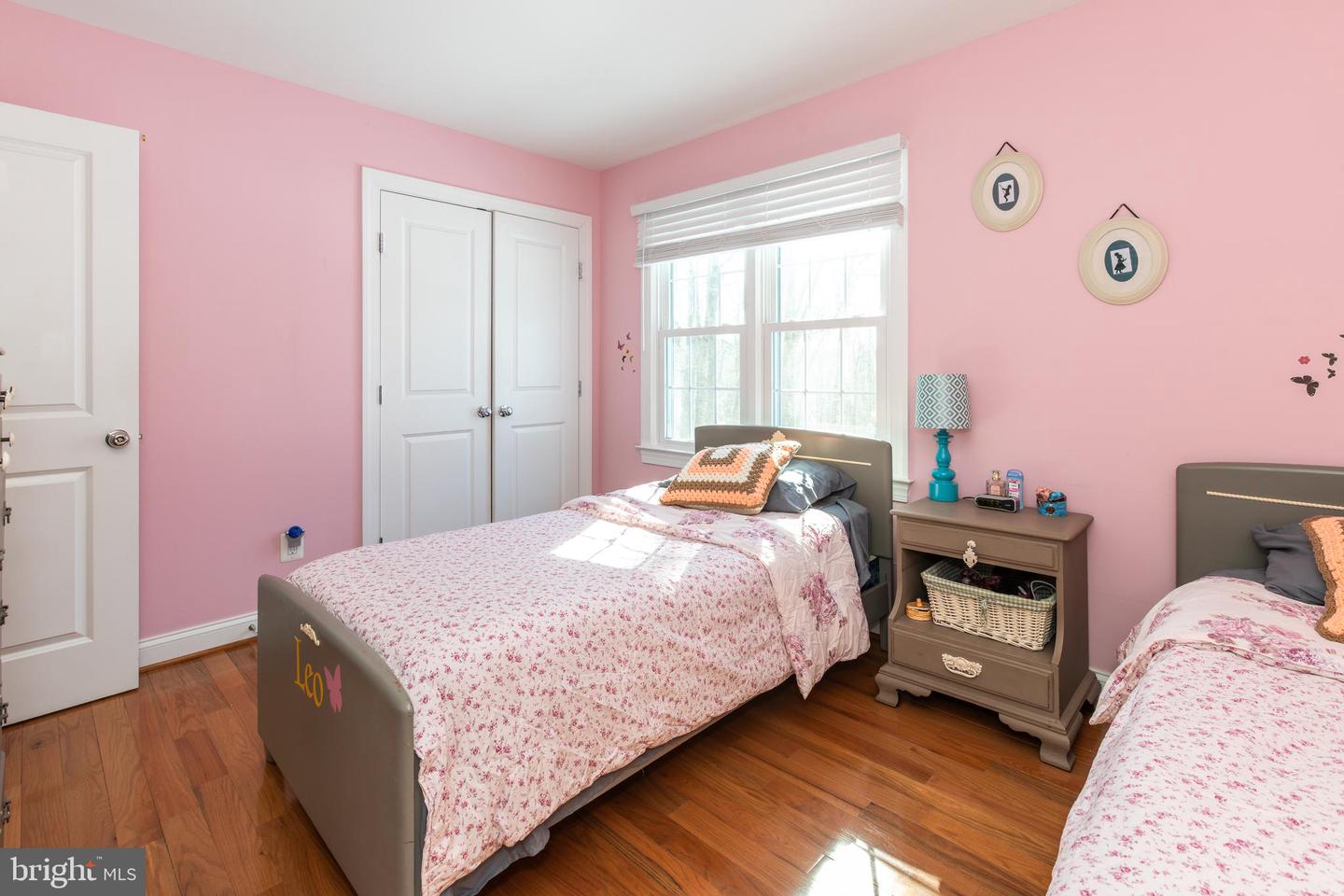 9813 FOSBAK DR, VIENNA, Virginia 22182, 5 Bedrooms Bedrooms, ,4 BathroomsBathrooms,Residential,For sale,9813 FOSBAK DR,VAFX2285590 MLS # VAFX2285590