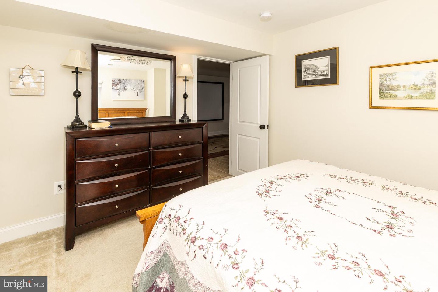 9813 FOSBAK DR, VIENNA, Virginia 22182, 5 Bedrooms Bedrooms, ,4 BathroomsBathrooms,Residential,For sale,9813 FOSBAK DR,VAFX2285590 MLS # VAFX2285590