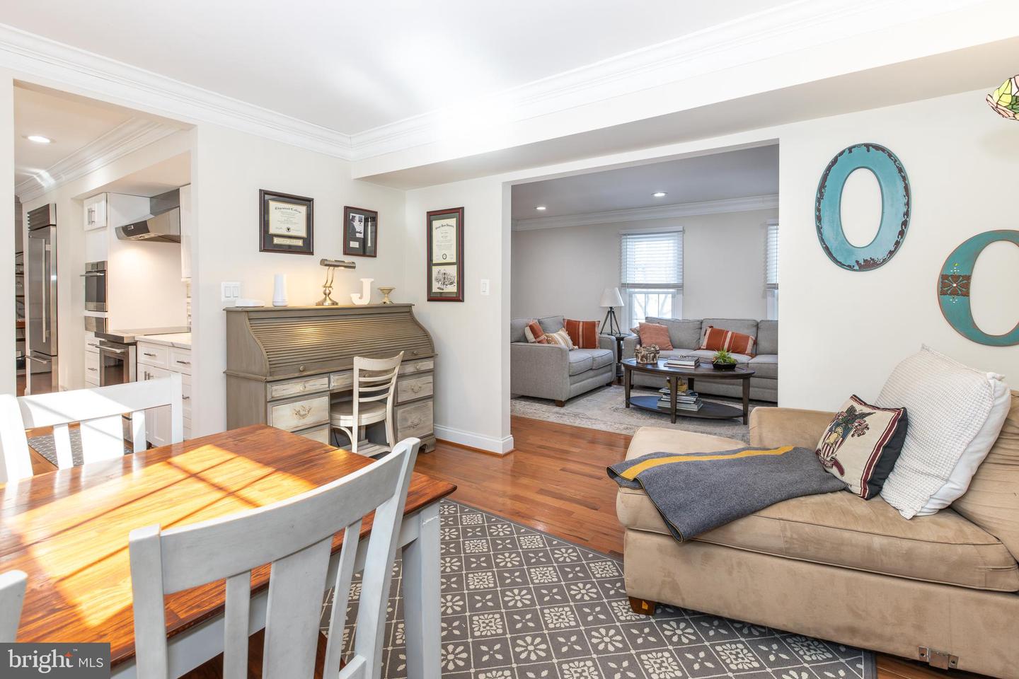 9813 FOSBAK DR, VIENNA, Virginia 22182, 5 Bedrooms Bedrooms, ,4 BathroomsBathrooms,Residential,For sale,9813 FOSBAK DR,VAFX2285590 MLS # VAFX2285590