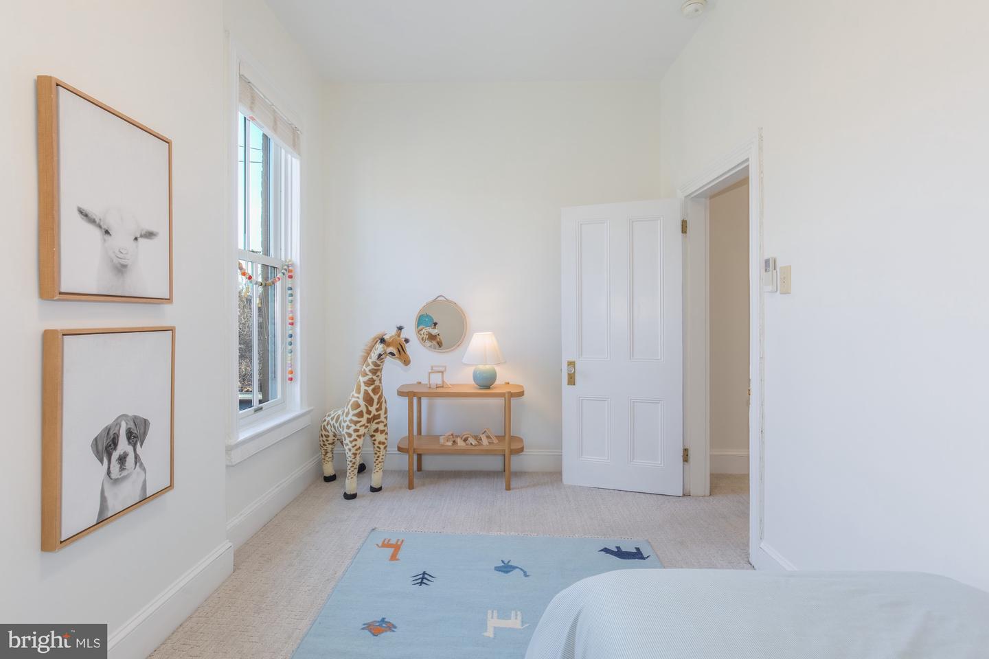 101 6TH ST NE, WASHINGTON, District Of Columbia 20002, 4 Bedrooms Bedrooms, 7 Rooms Rooms,3 BathroomsBathrooms,Residential,For sale,101 6TH ST NE,DCDC2241396 MLS # DCDC2241396