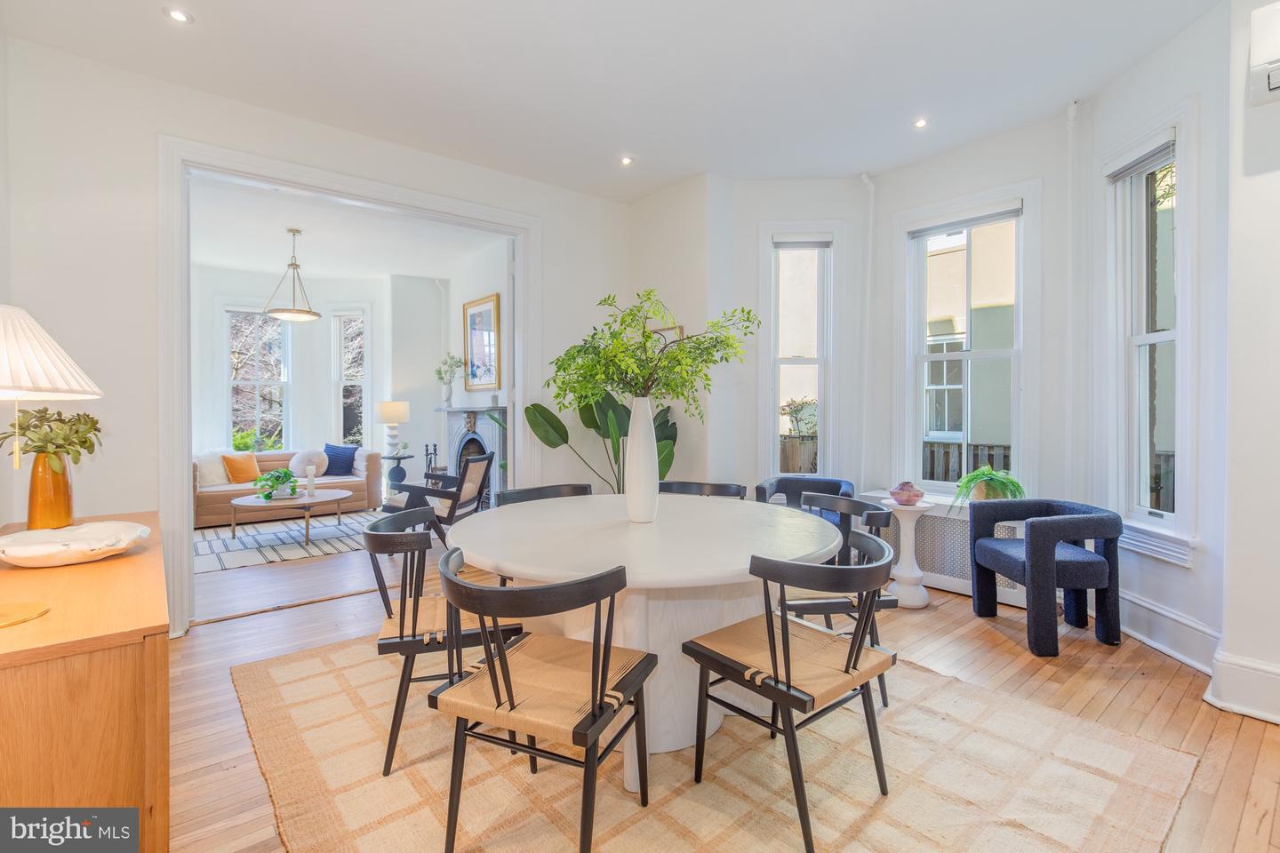 101 6TH ST NE, WASHINGTON, District Of Columbia 20002, 4 Bedrooms Bedrooms, 7 Rooms Rooms,3 BathroomsBathrooms,Residential,For sale,101 6TH ST NE,DCDC2241396 MLS # DCDC2241396