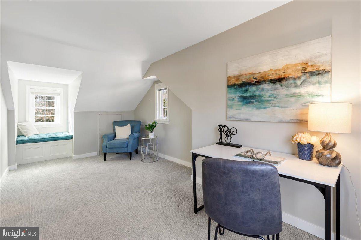 2845 MONROE ST, FALLS CHURCH, Virginia 22042, 4 Bedrooms Bedrooms, ,2 BathroomsBathrooms,Residential,For sale,2845 MONROE ST,VAFX2286020 MLS # VAFX2286020