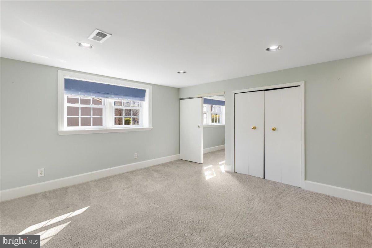 2845 MONROE ST, FALLS CHURCH, Virginia 22042, 4 Bedrooms Bedrooms, ,2 BathroomsBathrooms,Residential,For sale,2845 MONROE ST,VAFX2286020 MLS # VAFX2286020