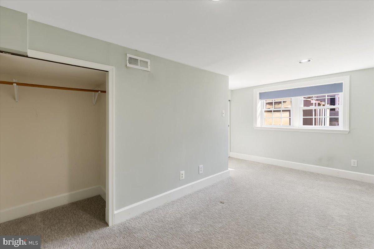 2845 MONROE ST, FALLS CHURCH, Virginia 22042, 4 Bedrooms Bedrooms, ,2 BathroomsBathrooms,Residential,For sale,2845 MONROE ST,VAFX2286020 MLS # VAFX2286020