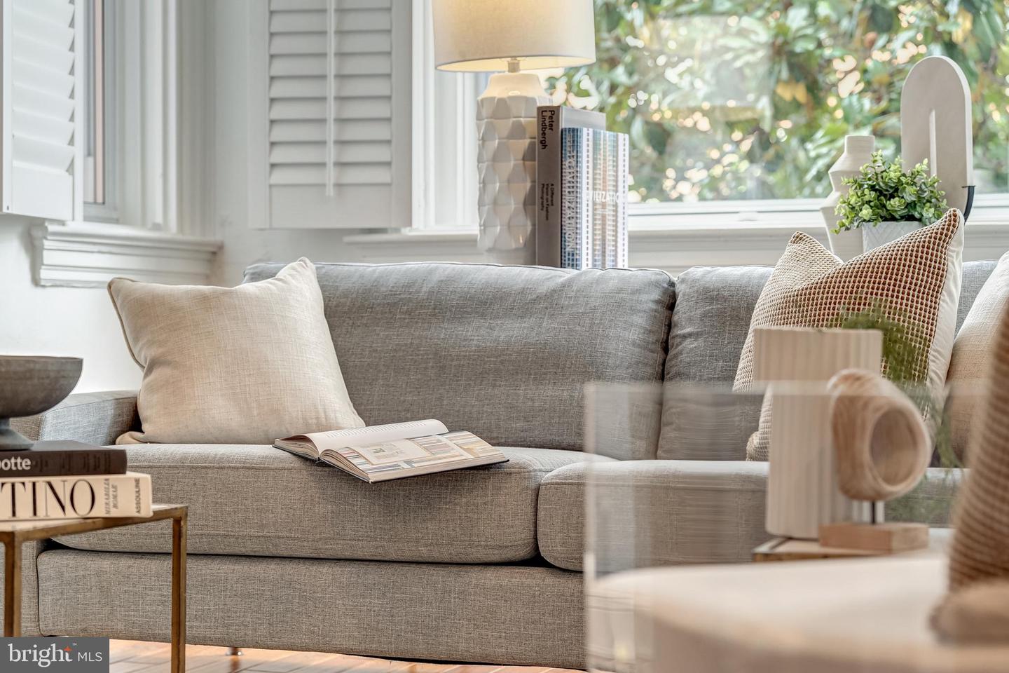 3524 11TH ST NW, WASHINGTON, District Of Columbia 20010, 4 Bedrooms Bedrooms, ,3 BathroomsBathrooms,Residential,For sale,3524 11TH ST NW,DCDC2241694 MLS # DCDC2241694