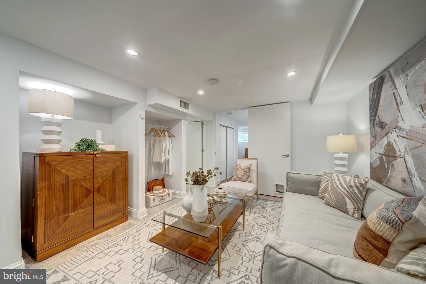 3524 11TH ST NW, WASHINGTON, District Of Columbia 20010, 4 Bedrooms Bedrooms, ,3 BathroomsBathrooms,Residential,For sale,3524 11TH ST NW,DCDC2241694 MLS # DCDC2241694