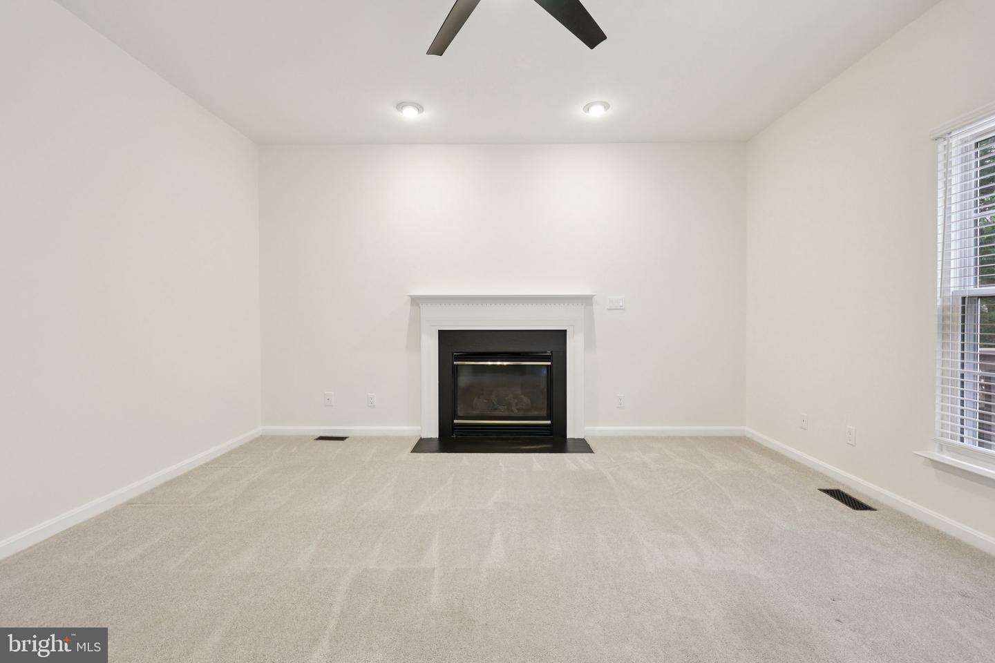 10 STONERIDGE CT, STAFFORD, Virginia 22554, 4 Bedrooms Bedrooms, ,3 BathroomsBathrooms,Residential,For sale,10 STONERIDGE CT,VAST2045384 MLS # VAST2045384