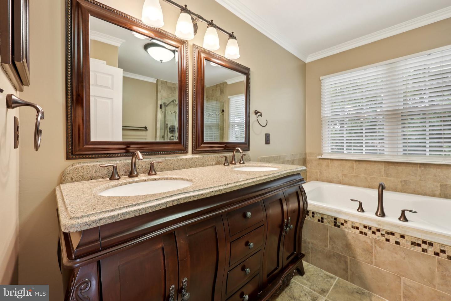 10 STONERIDGE CT, STAFFORD, Virginia 22554, 4 Bedrooms Bedrooms, ,3 BathroomsBathrooms,Residential,For sale,10 STONERIDGE CT,VAST2045384 MLS # VAST2045384