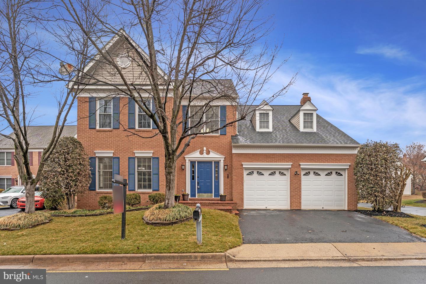 3813 WHEATGRAIN LN, FAIRFAX, Virginia 22033, 4 Bedrooms Bedrooms, ,3 BathroomsBathrooms,Residential,For sale,3813 WHEATGRAIN LN,VAFX2286792 MLS # VAFX2286792
