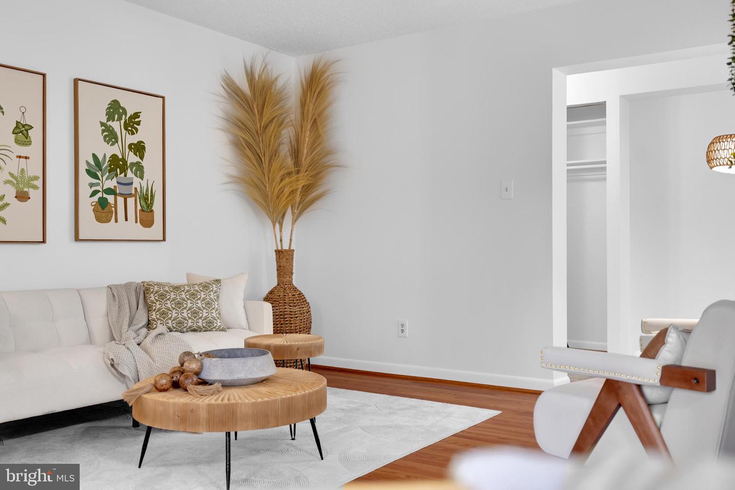 11637 STONEVIEW SQ #83/2B, RESTON, Virginia 20191, 2 Bedrooms Bedrooms, ,2 BathroomsBathrooms,Residential,For sale,11637 STONEVIEW SQ #83/2B,VAFX2286854 MLS # VAFX2286854