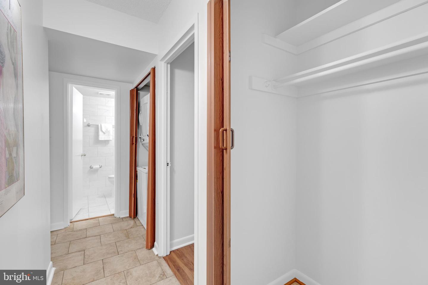 11637 STONEVIEW SQ #83/2B, RESTON, Virginia 20191, 2 Bedrooms Bedrooms, ,2 BathroomsBathrooms,Residential,For sale,11637 STONEVIEW SQ #83/2B,VAFX2286854 MLS # VAFX2286854