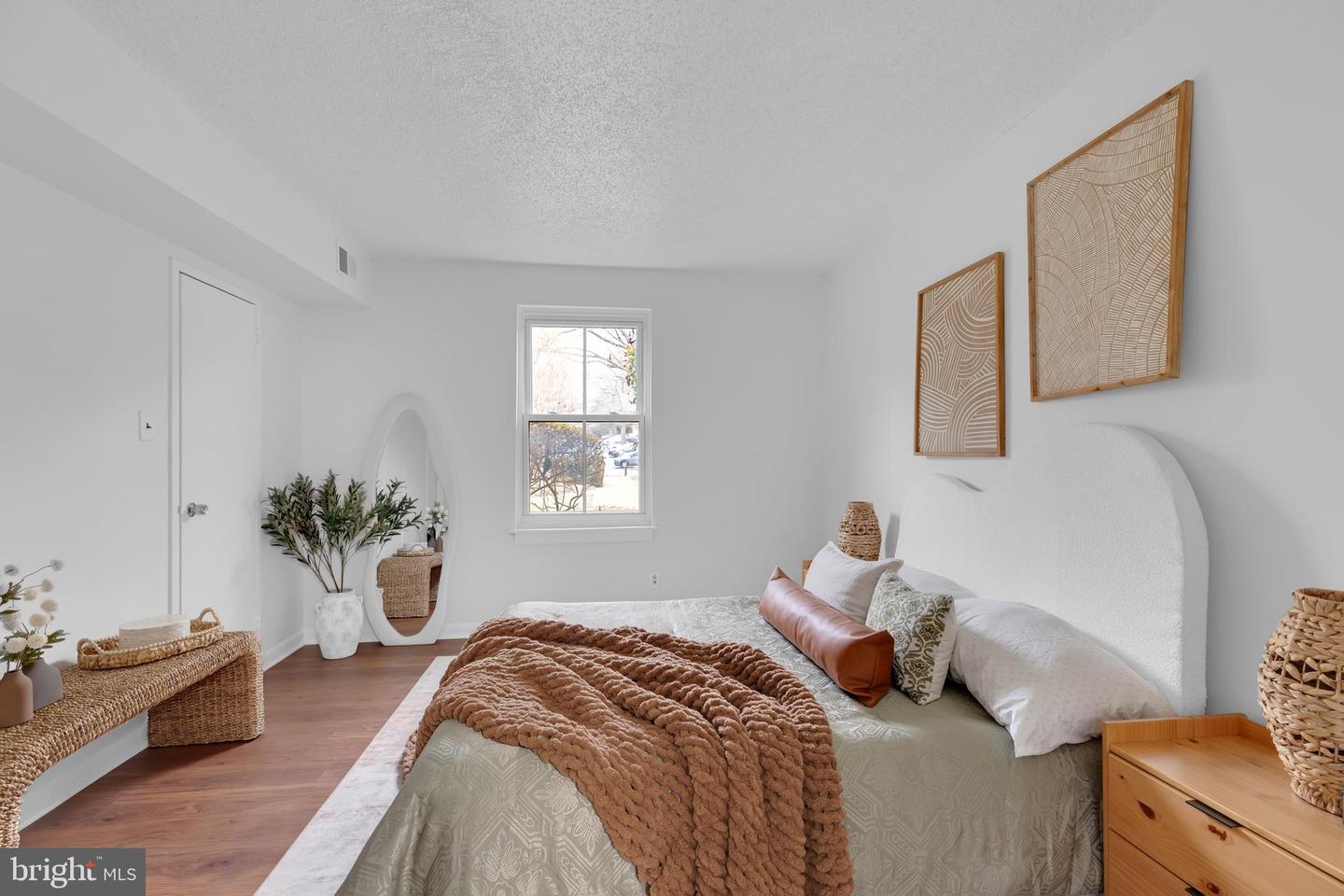 11637 STONEVIEW SQ #83/2B, RESTON, Virginia 20191, 2 Bedrooms Bedrooms, ,2 BathroomsBathrooms,Residential,For sale,11637 STONEVIEW SQ #83/2B,VAFX2286854 MLS # VAFX2286854