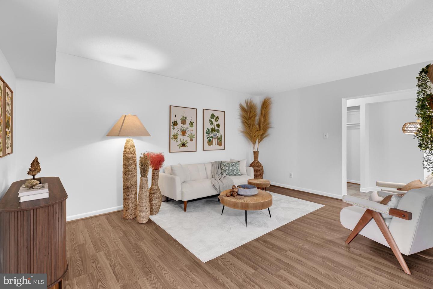 11637 STONEVIEW SQ #83/2B, RESTON, Virginia 20191, 2 Bedrooms Bedrooms, ,2 BathroomsBathrooms,Residential,For sale,11637 STONEVIEW SQ #83/2B,VAFX2286854 MLS # VAFX2286854