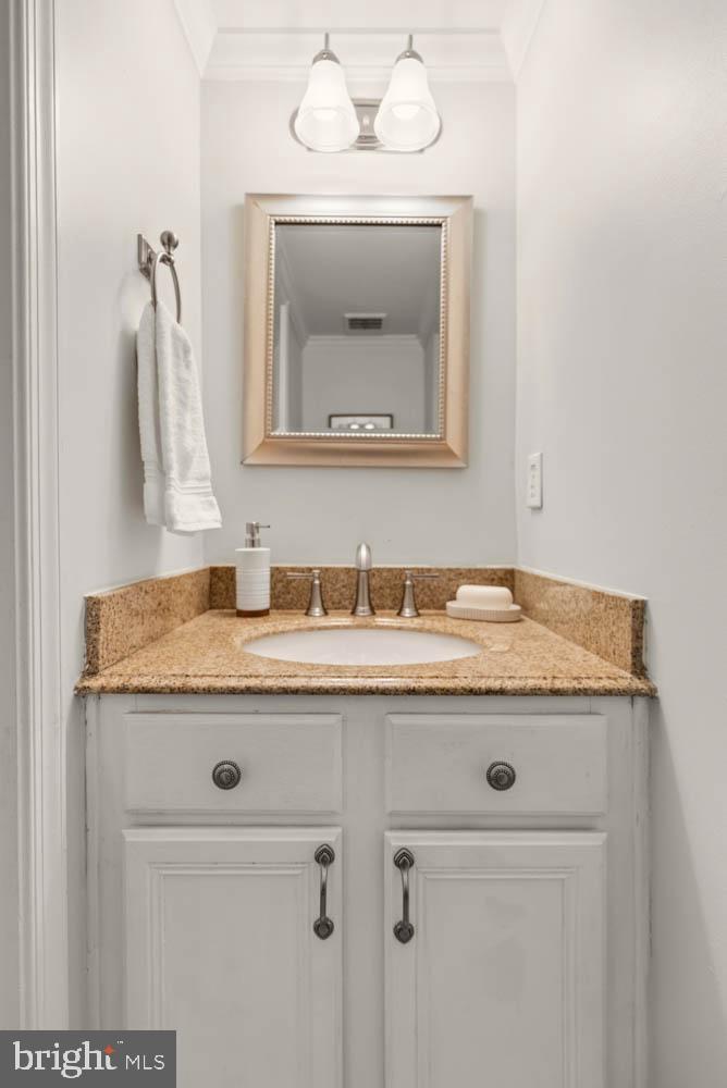 6102 KENDRA WAY, CENTREVILLE, Virginia 20121, 3 Bedrooms Bedrooms, 13 Rooms Rooms,3 BathroomsBathrooms,Residential,For sale,6102 KENDRA WAY,VAFX2286984 MLS # VAFX2286984