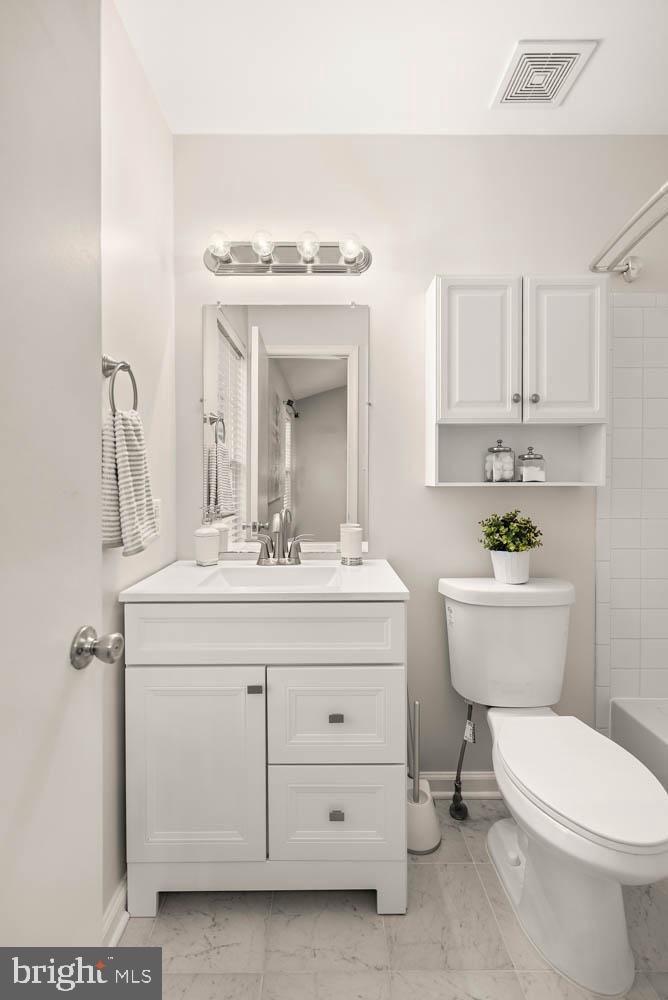 6102 KENDRA WAY, CENTREVILLE, Virginia 20121, 3 Bedrooms Bedrooms, 13 Rooms Rooms,3 BathroomsBathrooms,Residential,For sale,6102 KENDRA WAY,VAFX2286984 MLS # VAFX2286984