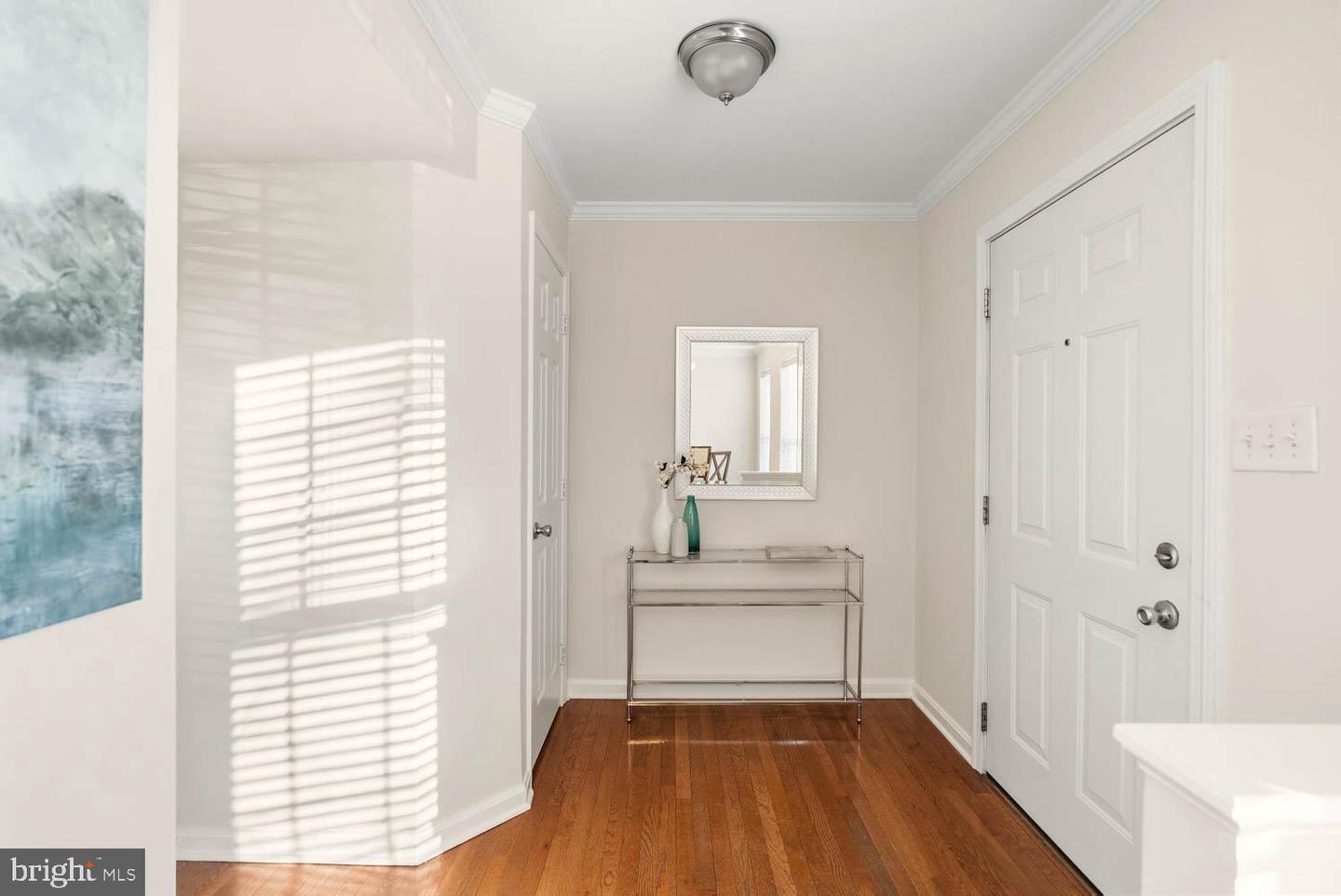 6102 KENDRA WAY, CENTREVILLE, Virginia 20121, 3 Bedrooms Bedrooms, 13 Rooms Rooms,3 BathroomsBathrooms,Residential,For sale,6102 KENDRA WAY,VAFX2286984 MLS # VAFX2286984