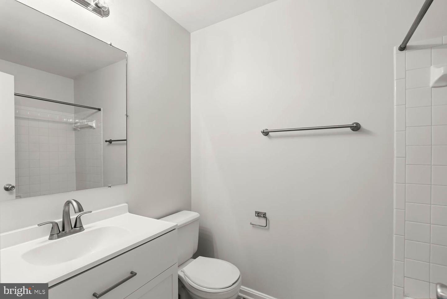 6102 KENDRA WAY, CENTREVILLE, Virginia 20121, 3 Bedrooms Bedrooms, 13 Rooms Rooms,3 BathroomsBathrooms,Residential,For sale,6102 KENDRA WAY,VAFX2286984 MLS # VAFX2286984