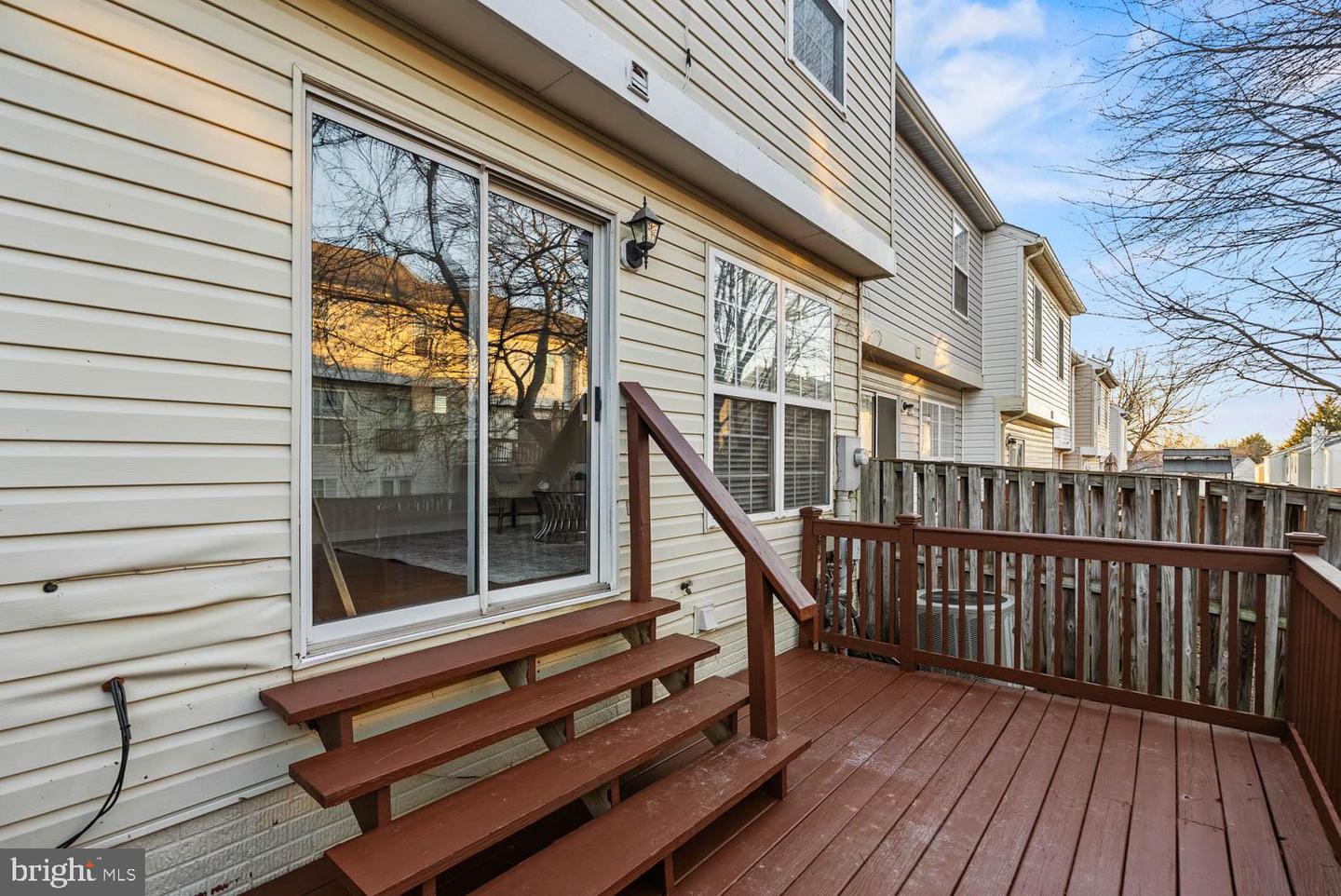 6102 KENDRA WAY, CENTREVILLE, Virginia 20121, 3 Bedrooms Bedrooms, 13 Rooms Rooms,3 BathroomsBathrooms,Residential,For sale,6102 KENDRA WAY,VAFX2286984 MLS # VAFX2286984