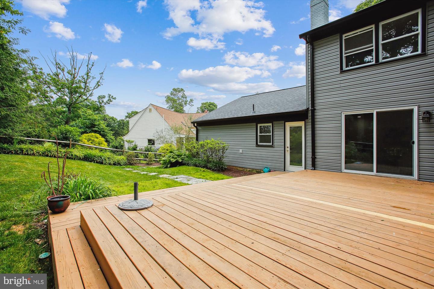 2000 HOMER TER, RESTON, Virginia 20191, 6 Bedrooms Bedrooms, ,5 BathroomsBathrooms,Residential,For sale,2000 HOMER TER,VAFX2287032 MLS # VAFX2287032