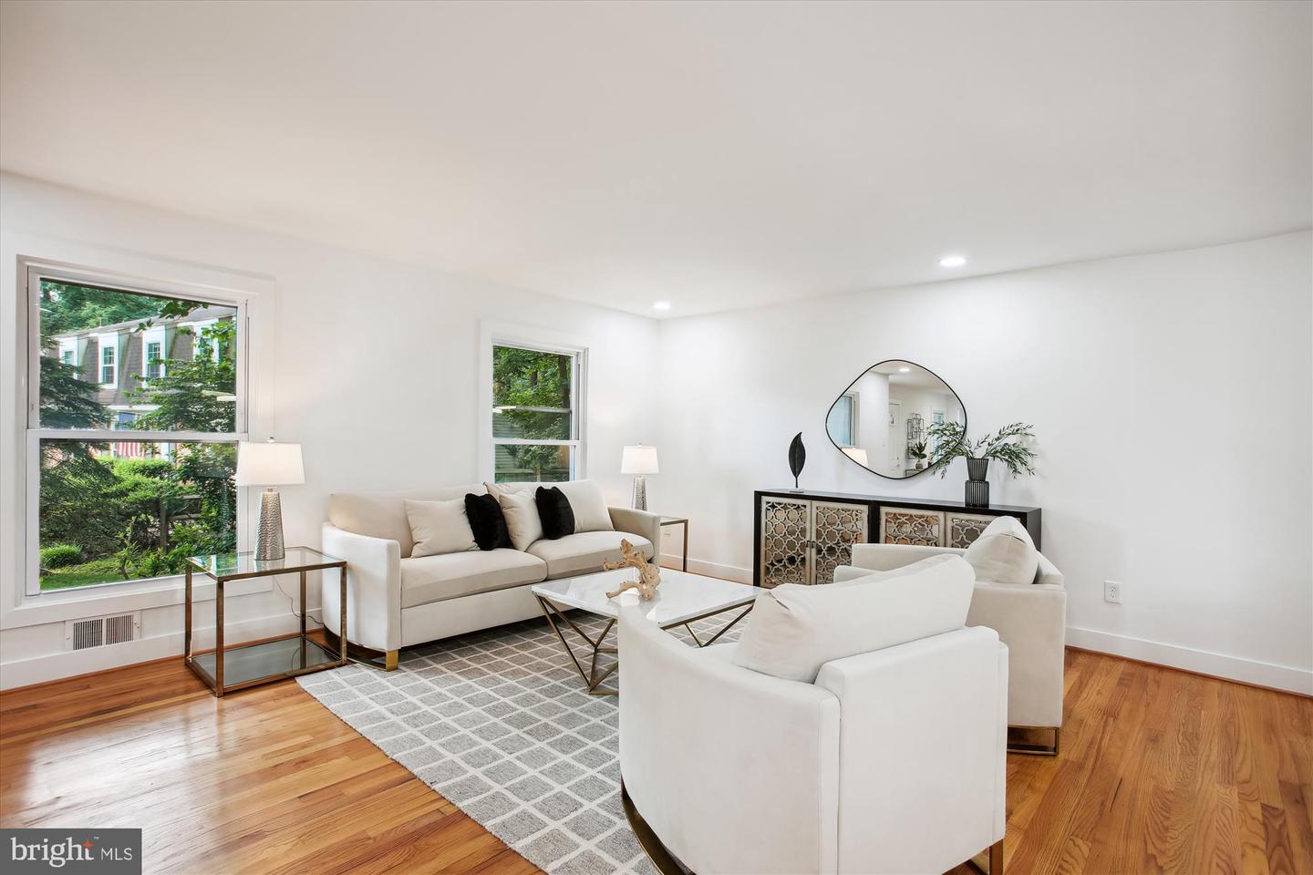 2000 HOMER TER, RESTON, Virginia 20191, 6 Bedrooms Bedrooms, ,5 BathroomsBathrooms,Residential,For sale,2000 HOMER TER,VAFX2287032 MLS # VAFX2287032