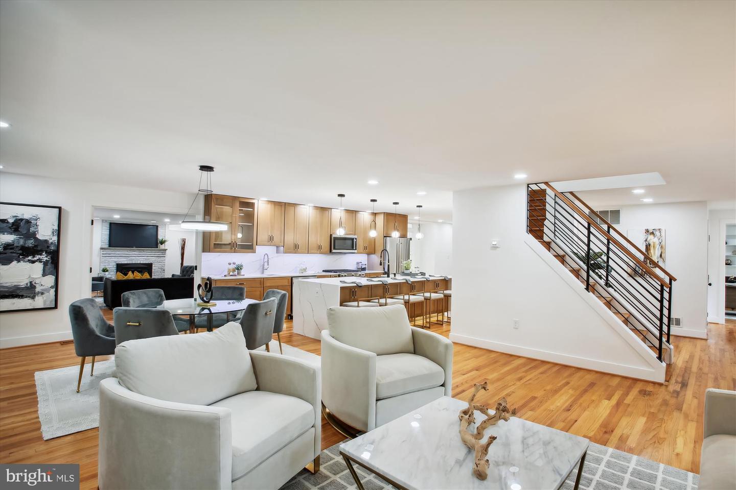 2000 HOMER TER, RESTON, Virginia 20191, 6 Bedrooms Bedrooms, ,5 BathroomsBathrooms,Residential,For sale,2000 HOMER TER,VAFX2287032 MLS # VAFX2287032