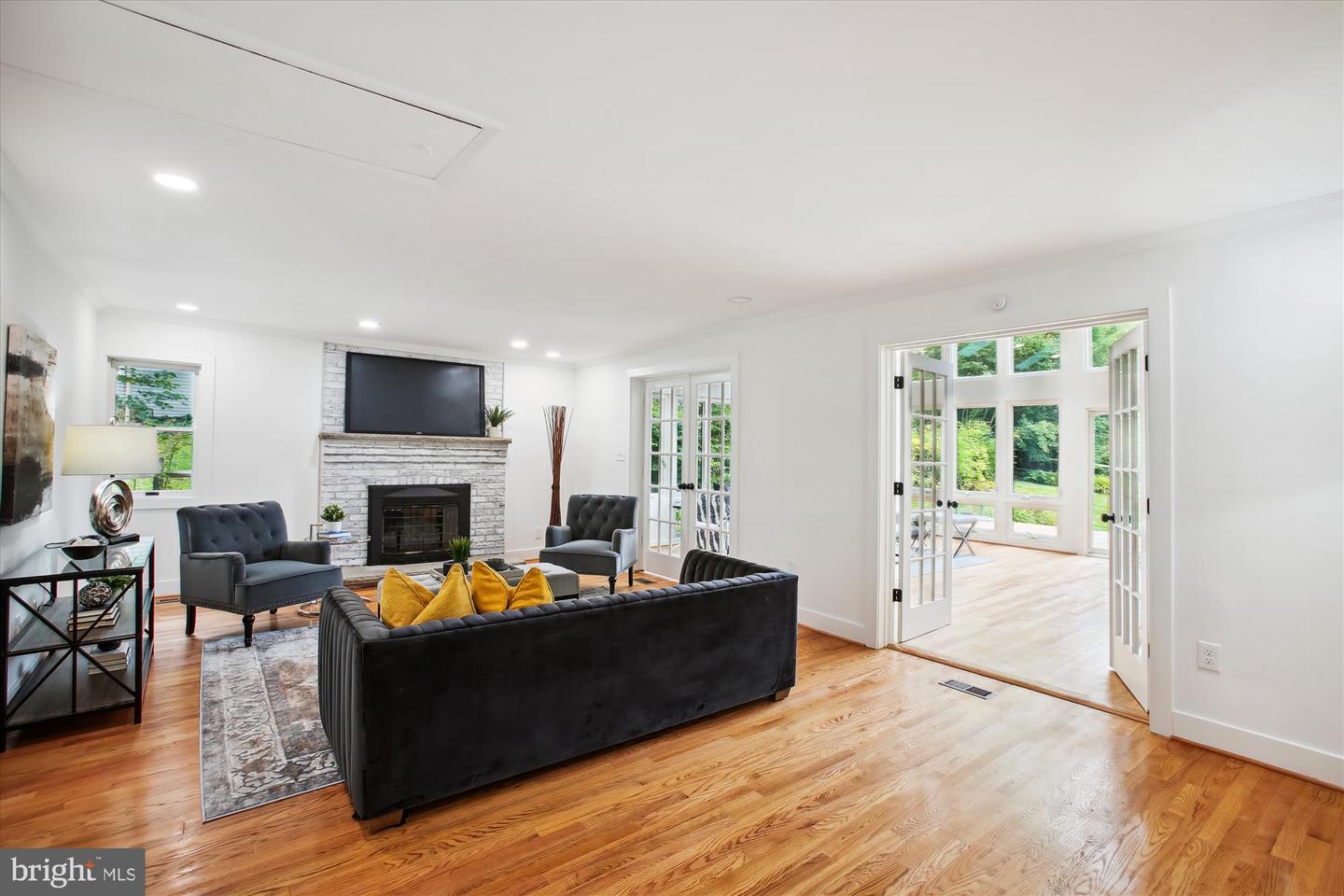 2000 HOMER TER, RESTON, Virginia 20191, 6 Bedrooms Bedrooms, ,5 BathroomsBathrooms,Residential,For sale,2000 HOMER TER,VAFX2287032 MLS # VAFX2287032