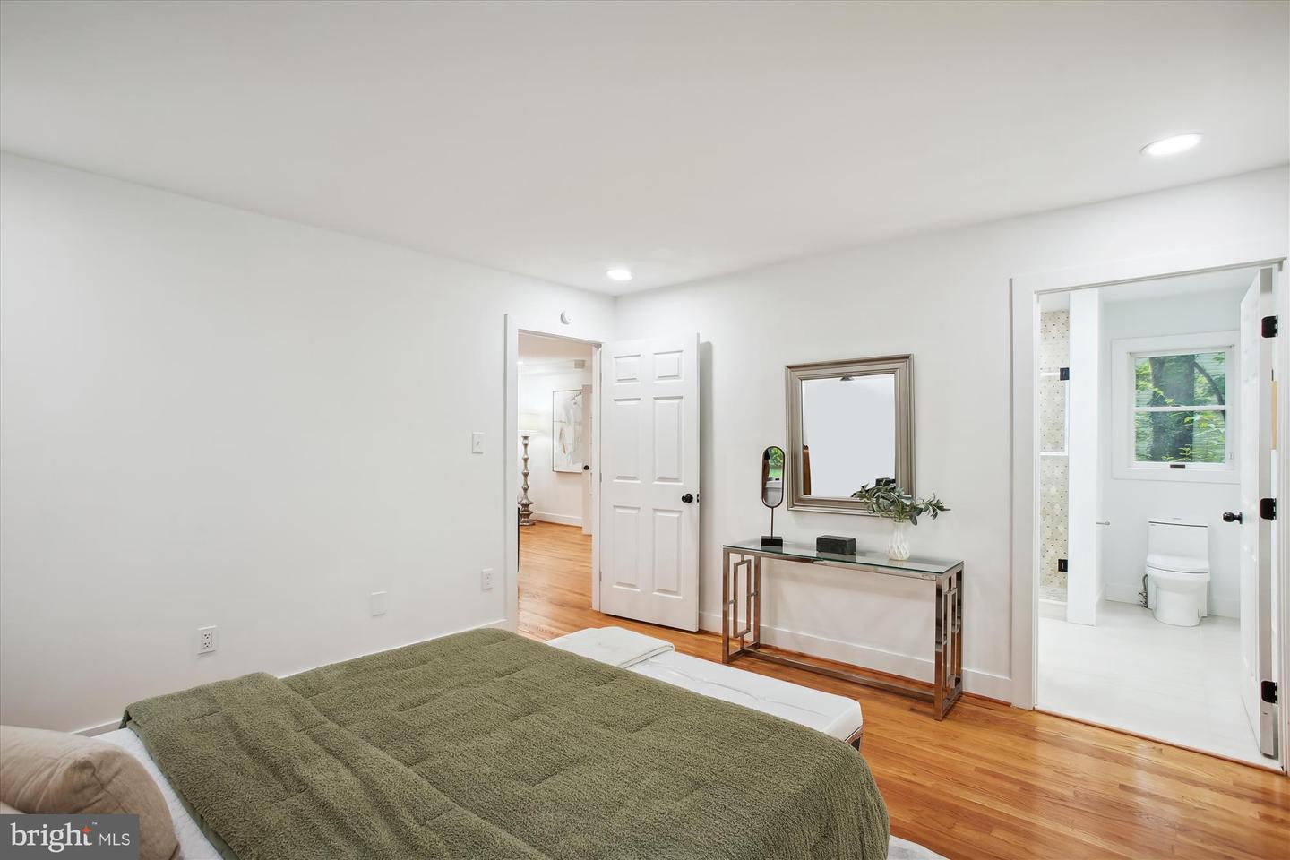 2000 HOMER TER, RESTON, Virginia 20191, 6 Bedrooms Bedrooms, ,5 BathroomsBathrooms,Residential,For sale,2000 HOMER TER,VAFX2287032 MLS # VAFX2287032