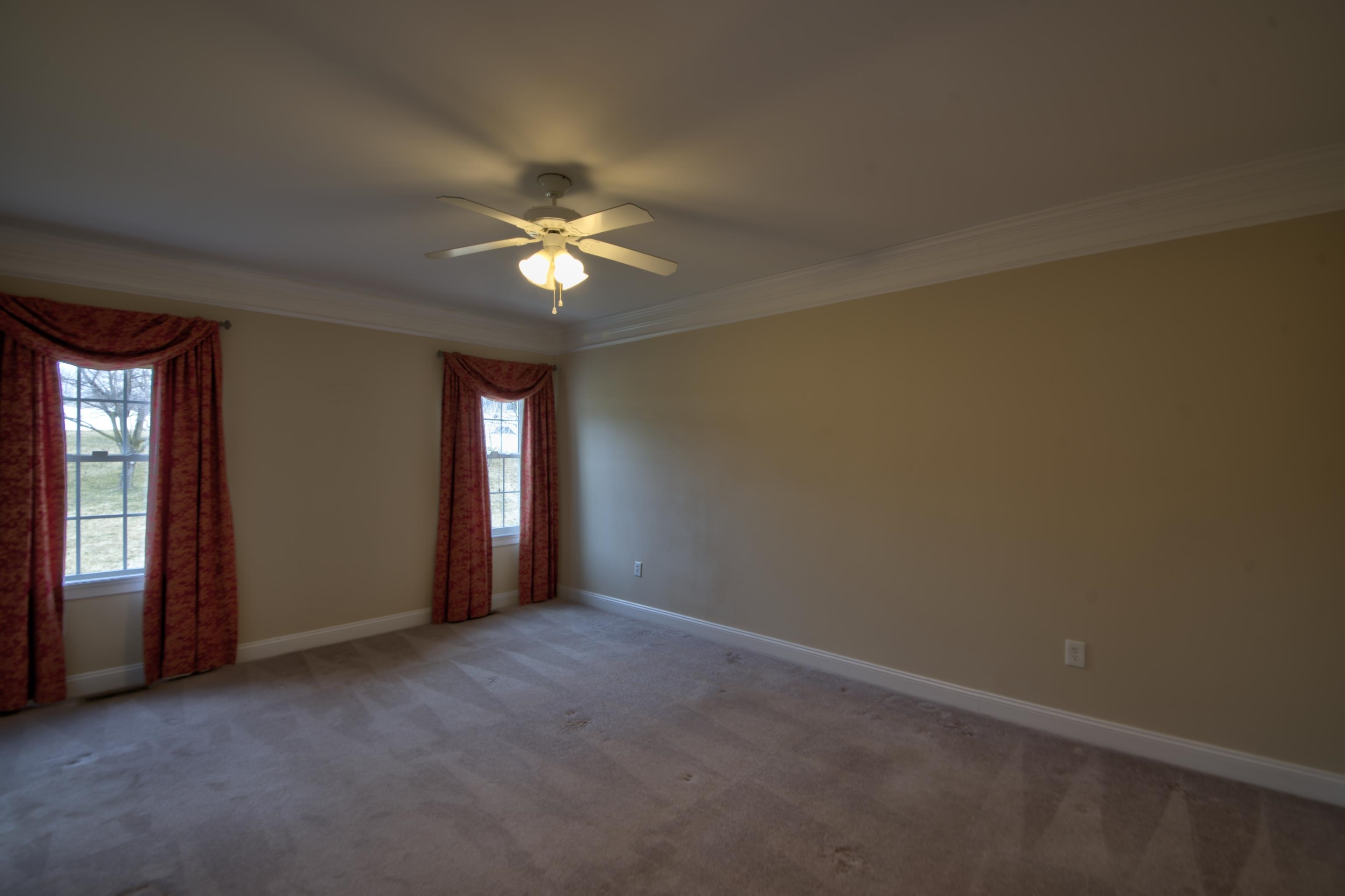 5 ALBA CIR, WAYNESBORO, Virginia 22980, 4 Bedrooms Bedrooms, ,2 BathroomsBathrooms,Residential,5 ALBA CIR,673937 MLS # 673937