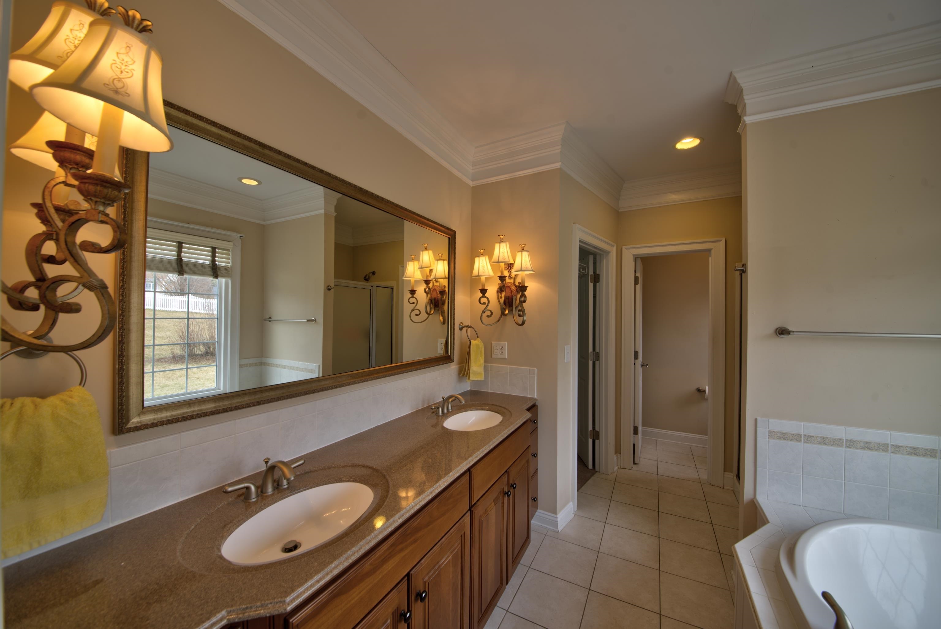 5 ALBA CIR, WAYNESBORO, Virginia 22980, 4 Bedrooms Bedrooms, ,2 BathroomsBathrooms,Residential,5 ALBA CIR,673937 MLS # 673937