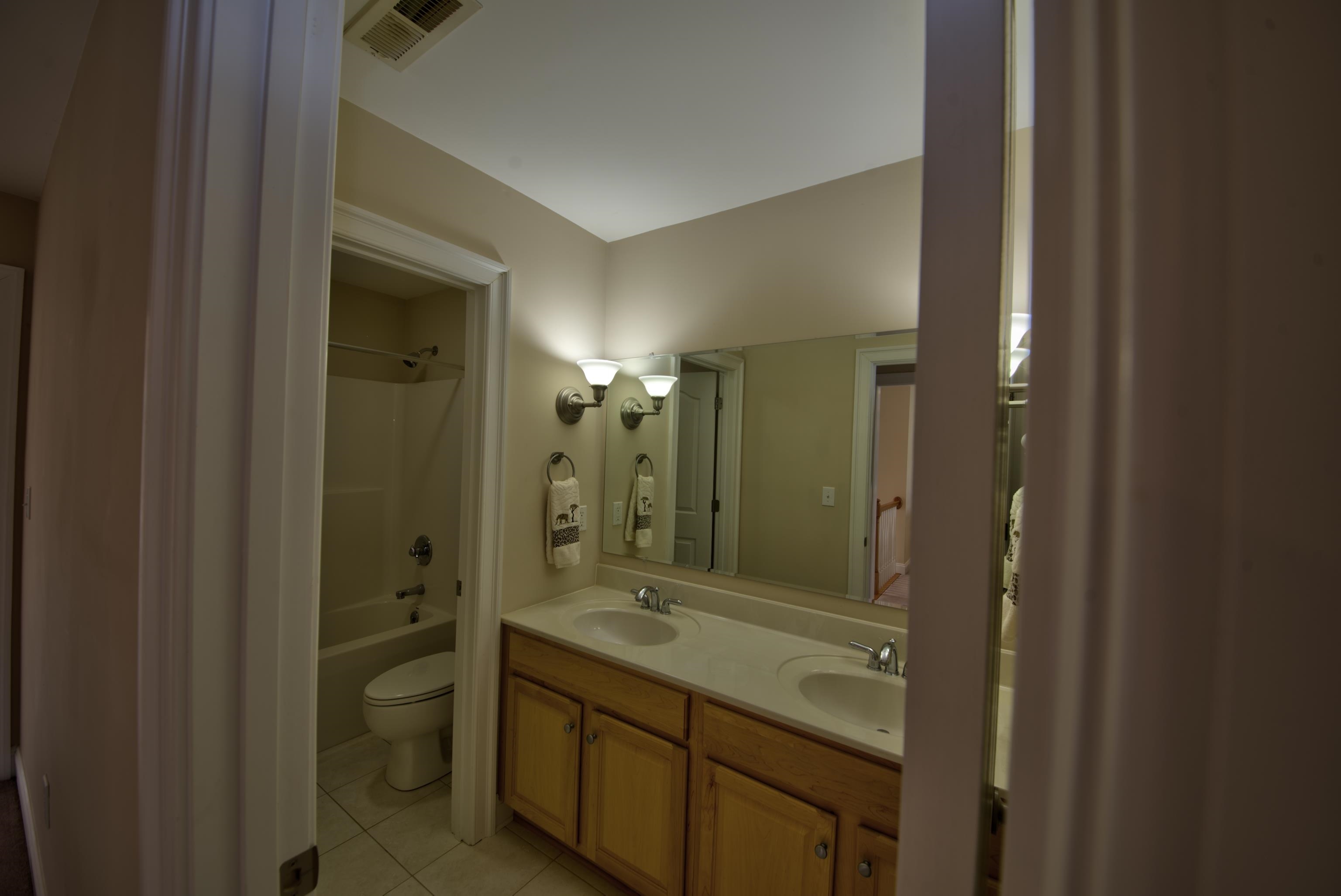 5 ALBA CIR, WAYNESBORO, Virginia 22980, 4 Bedrooms Bedrooms, ,2 BathroomsBathrooms,Residential,5 ALBA CIR,673937 MLS # 673937