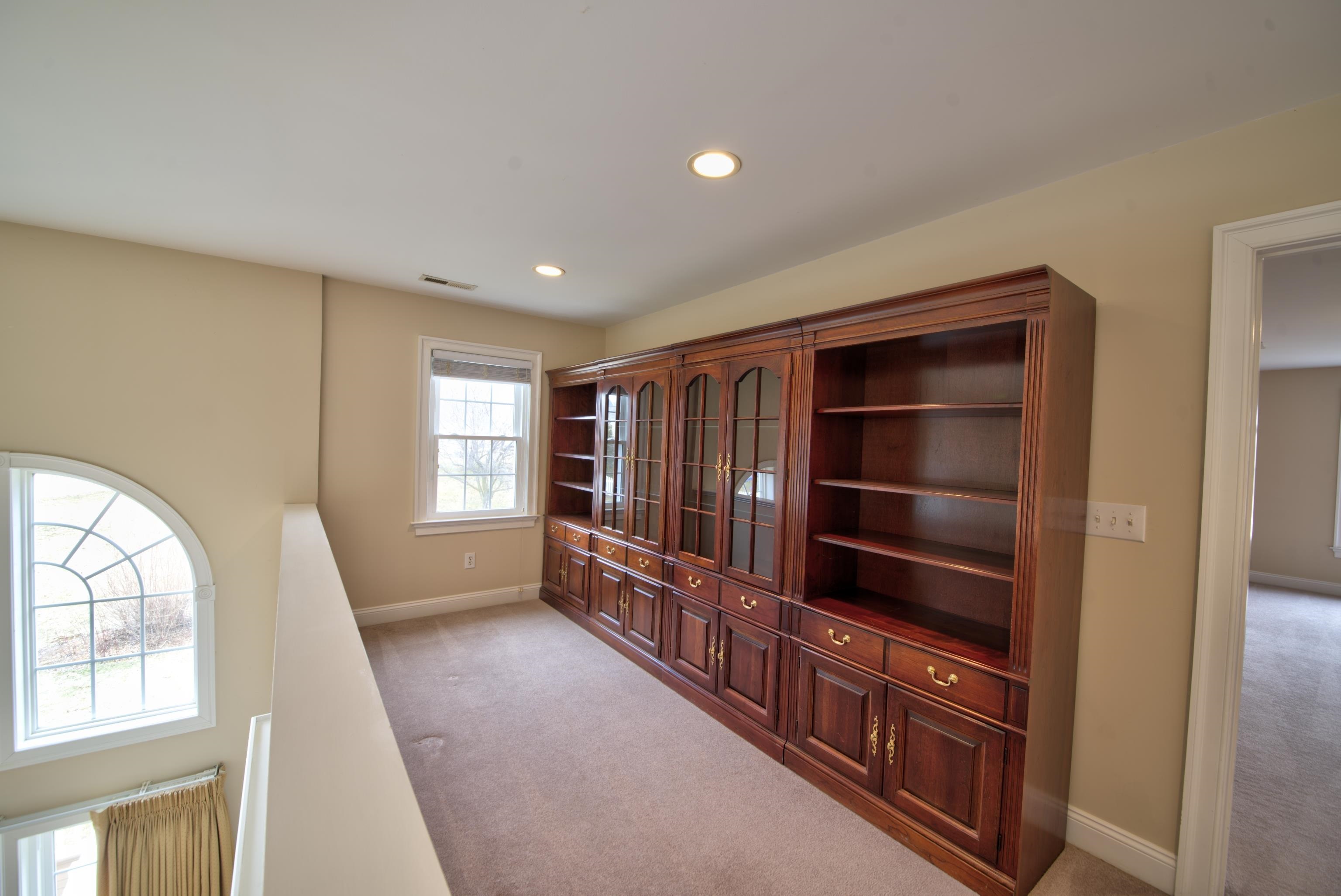 5 ALBA CIR, WAYNESBORO, Virginia 22980, 4 Bedrooms Bedrooms, ,2 BathroomsBathrooms,Residential,5 ALBA CIR,673937 MLS # 673937