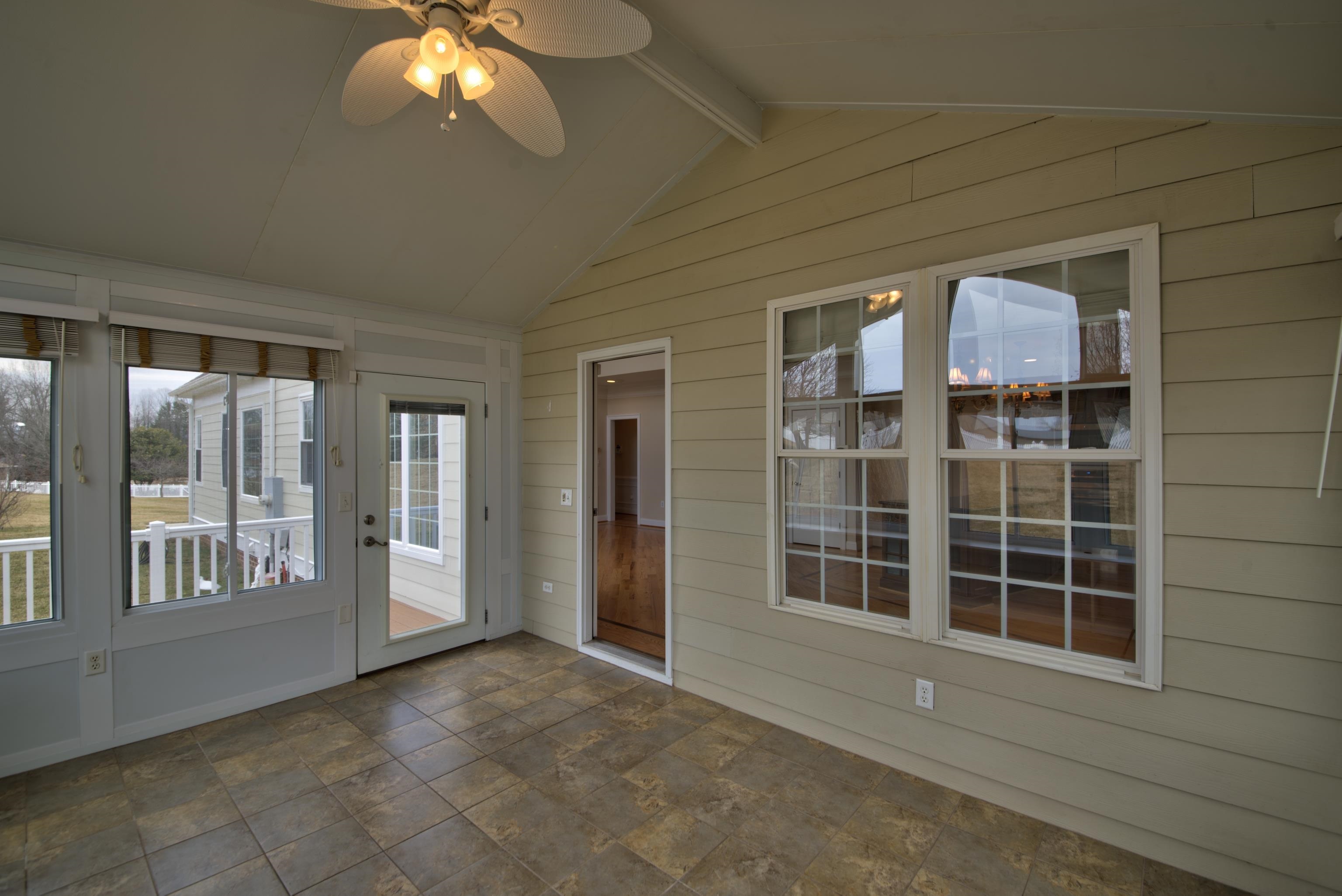 5 ALBA CIR, WAYNESBORO, Virginia 22980, 4 Bedrooms Bedrooms, ,2 BathroomsBathrooms,Residential,5 ALBA CIR,673937 MLS # 673937