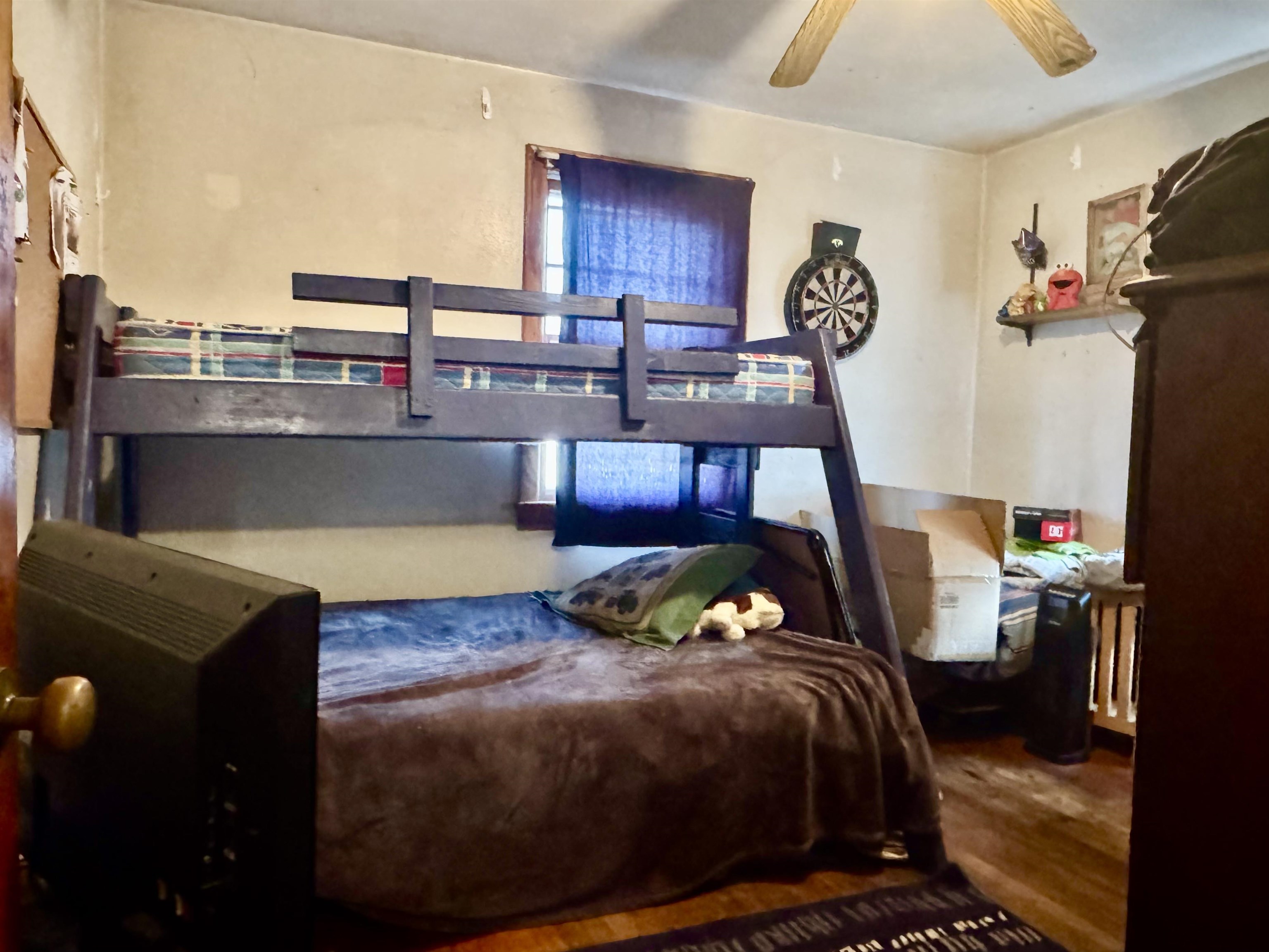 206 E BANK ST, BRIDGEWATER, Virginia 22812, 2 Bedrooms Bedrooms, ,1 BathroomBathrooms,Residential,206 E BANK ST,673938 MLS # 673938