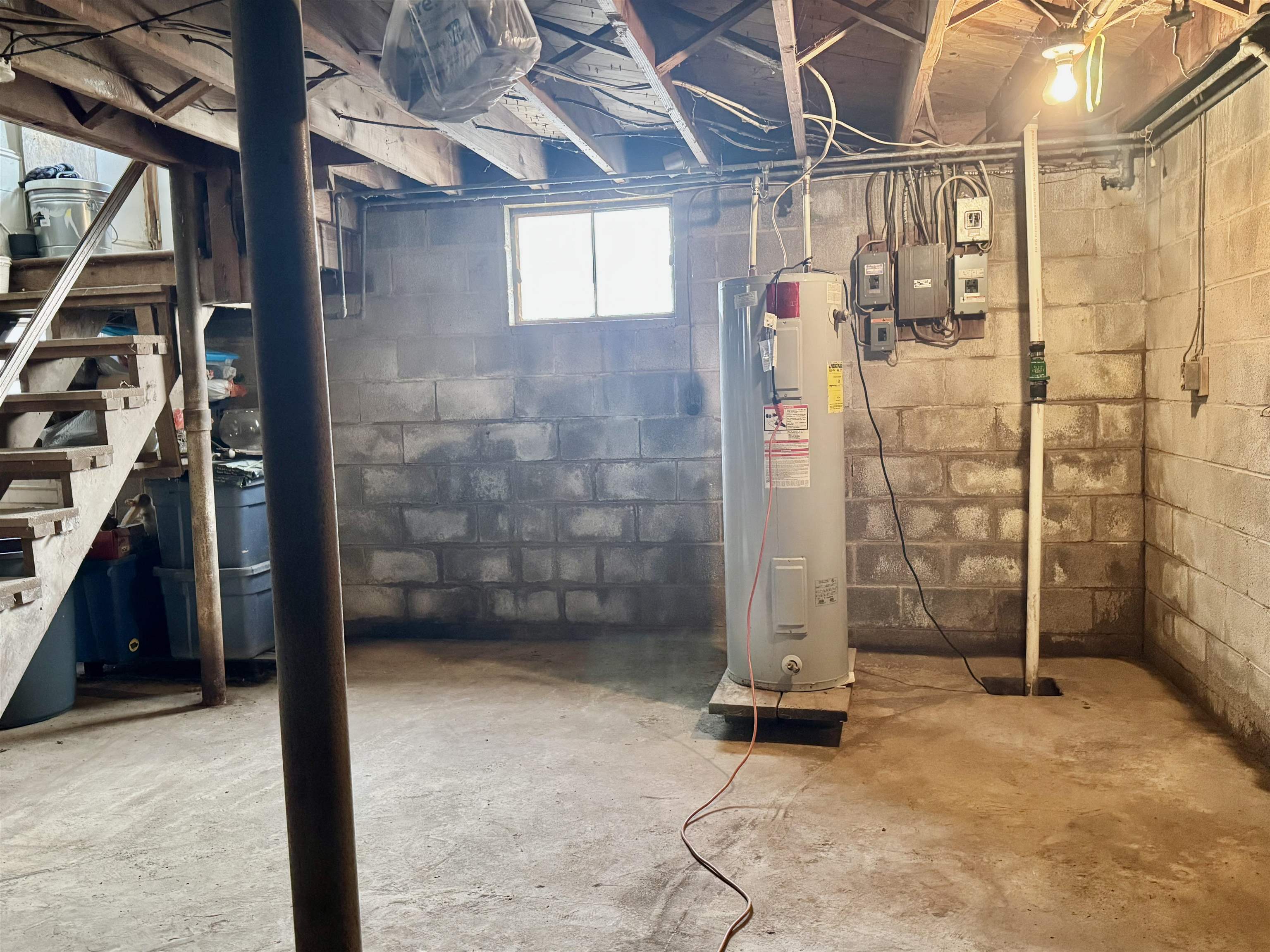 206 E BANK ST, BRIDGEWATER, Virginia 22812, 2 Bedrooms Bedrooms, ,1 BathroomBathrooms,Residential,206 E BANK ST,673938 MLS # 673938