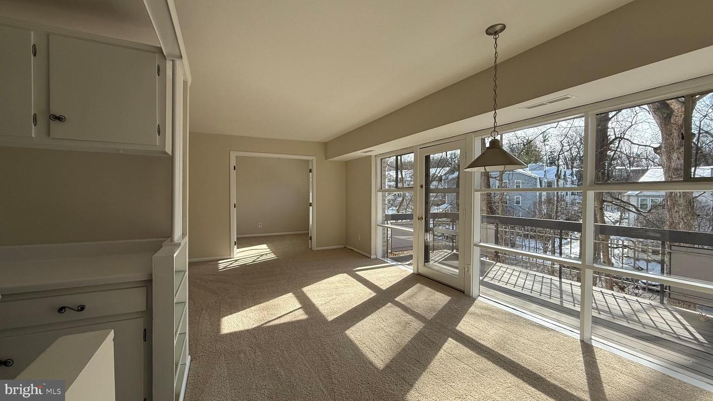 7717 DONNYBROOK CT #103, ANNANDALE, Virginia 22003, 2 Bedrooms Bedrooms, 6 Rooms Rooms,1 BathroomBathrooms,Residential,For sale,7717 DONNYBROOK CT #103,VAFX2287394 MLS # VAFX2287394