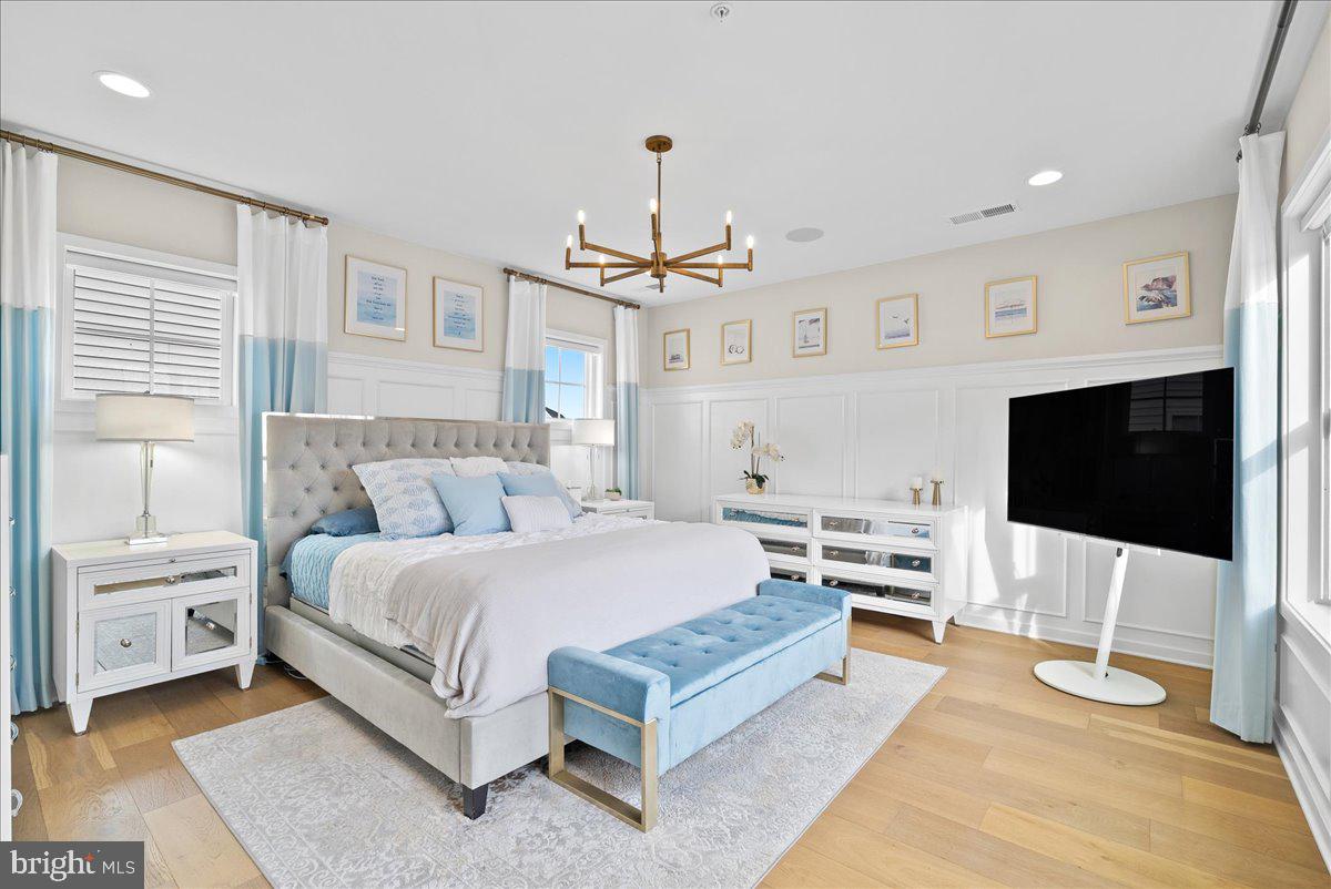 42104 CREIGHTON RD, ASHBURN, Virginia 20148, 6 Bedrooms Bedrooms, ,4 BathroomsBathrooms,Residential,For sale,42104 CREIGHTON RD,VALO2114598 MLS # VALO2114598