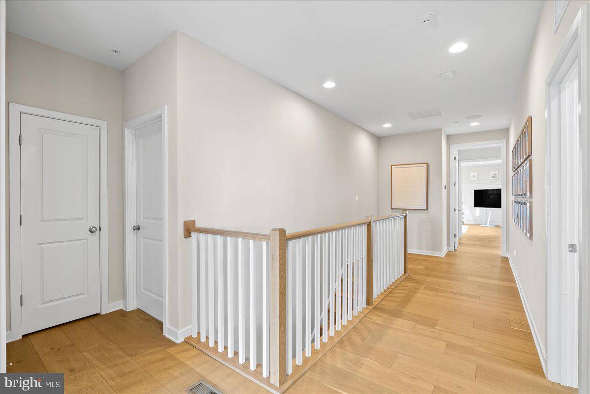 42104 CREIGHTON RD, ASHBURN, Virginia 20148, 6 Bedrooms Bedrooms, ,4 BathroomsBathrooms,Residential,For sale,42104 CREIGHTON RD,VALO2114598 MLS # VALO2114598