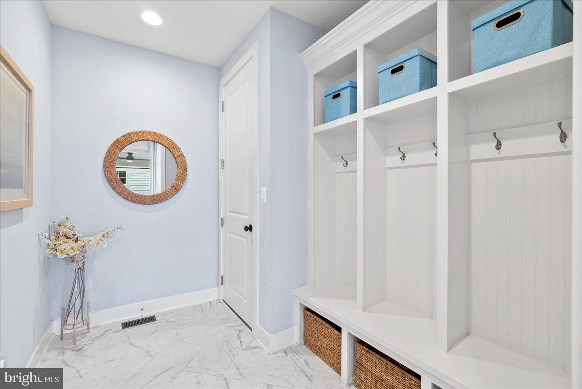 42104 CREIGHTON RD, ASHBURN, Virginia 20148, 6 Bedrooms Bedrooms, ,4 BathroomsBathrooms,Residential,For sale,42104 CREIGHTON RD,VALO2114598 MLS # VALO2114598