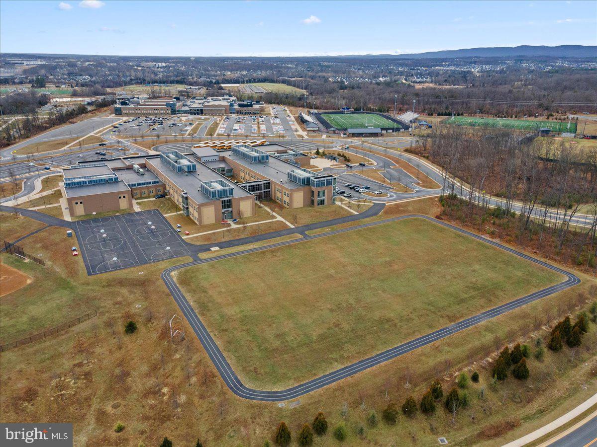 42104 CREIGHTON RD, ASHBURN, Virginia 20148, 6 Bedrooms Bedrooms, ,4 BathroomsBathrooms,Residential,For sale,42104 CREIGHTON RD,VALO2114598 MLS # VALO2114598