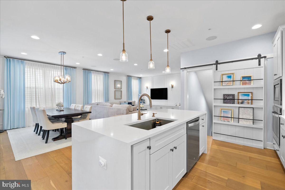 42104 CREIGHTON RD, ASHBURN, Virginia 20148, 6 Bedrooms Bedrooms, ,4 BathroomsBathrooms,Residential,For sale,42104 CREIGHTON RD,VALO2114598 MLS # VALO2114598