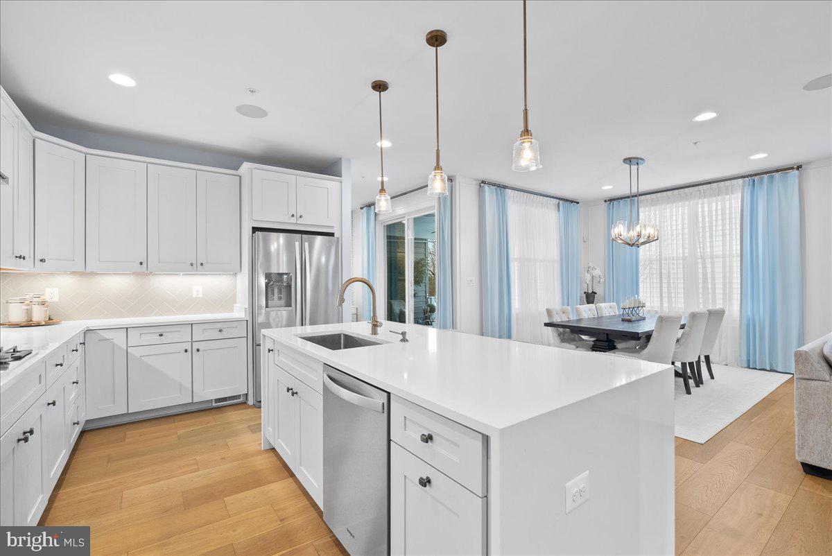 42104 CREIGHTON RD, ASHBURN, Virginia 20148, 6 Bedrooms Bedrooms, ,4 BathroomsBathrooms,Residential,For sale,42104 CREIGHTON RD,VALO2114598 MLS # VALO2114598