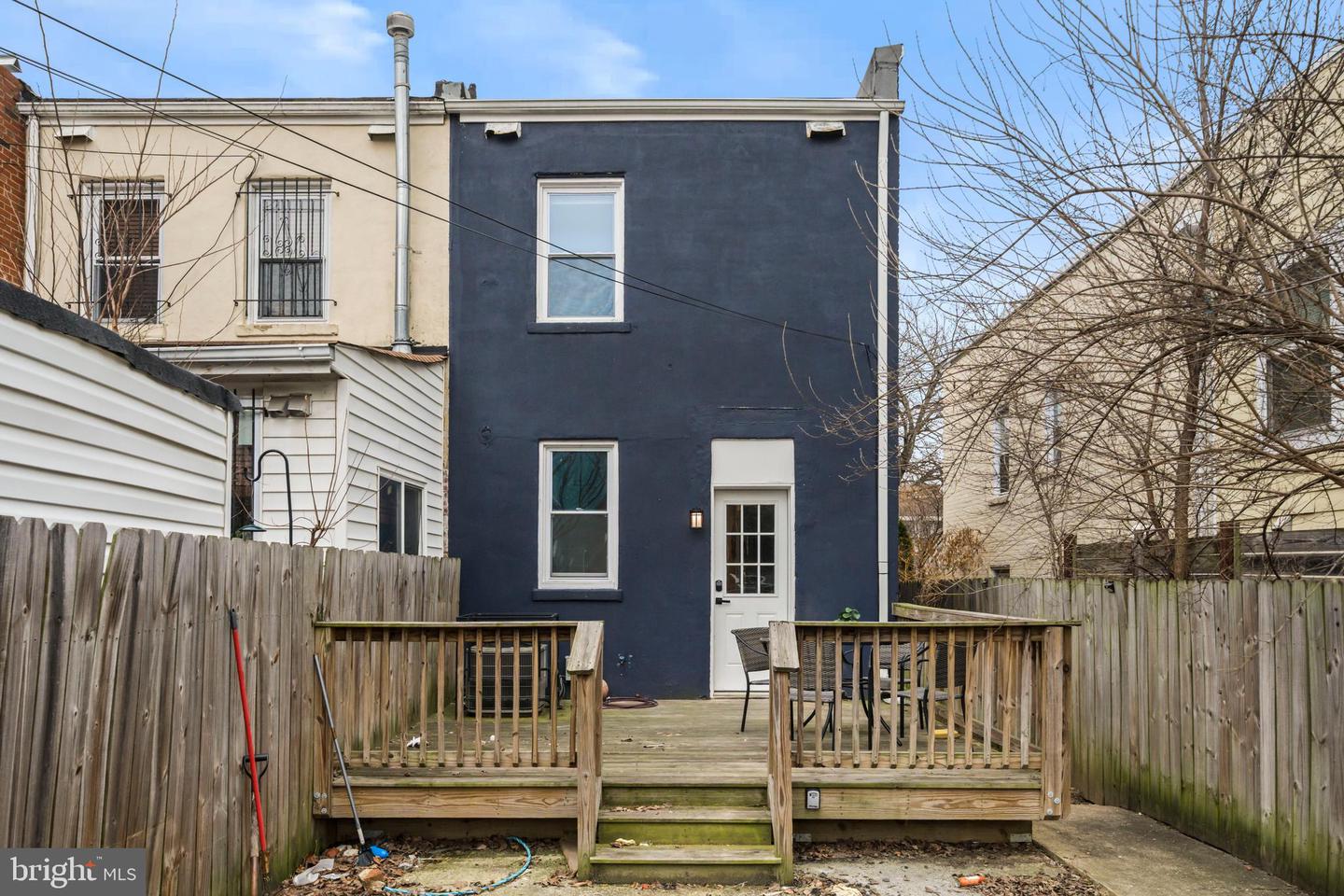 1742 L ST NE, WASHINGTON, District Of Columbia 20002, 2 Bedrooms Bedrooms, ,1 BathroomBathrooms,Residential,For sale,1742 L ST NE,DCDC2243140 MLS # DCDC2243140