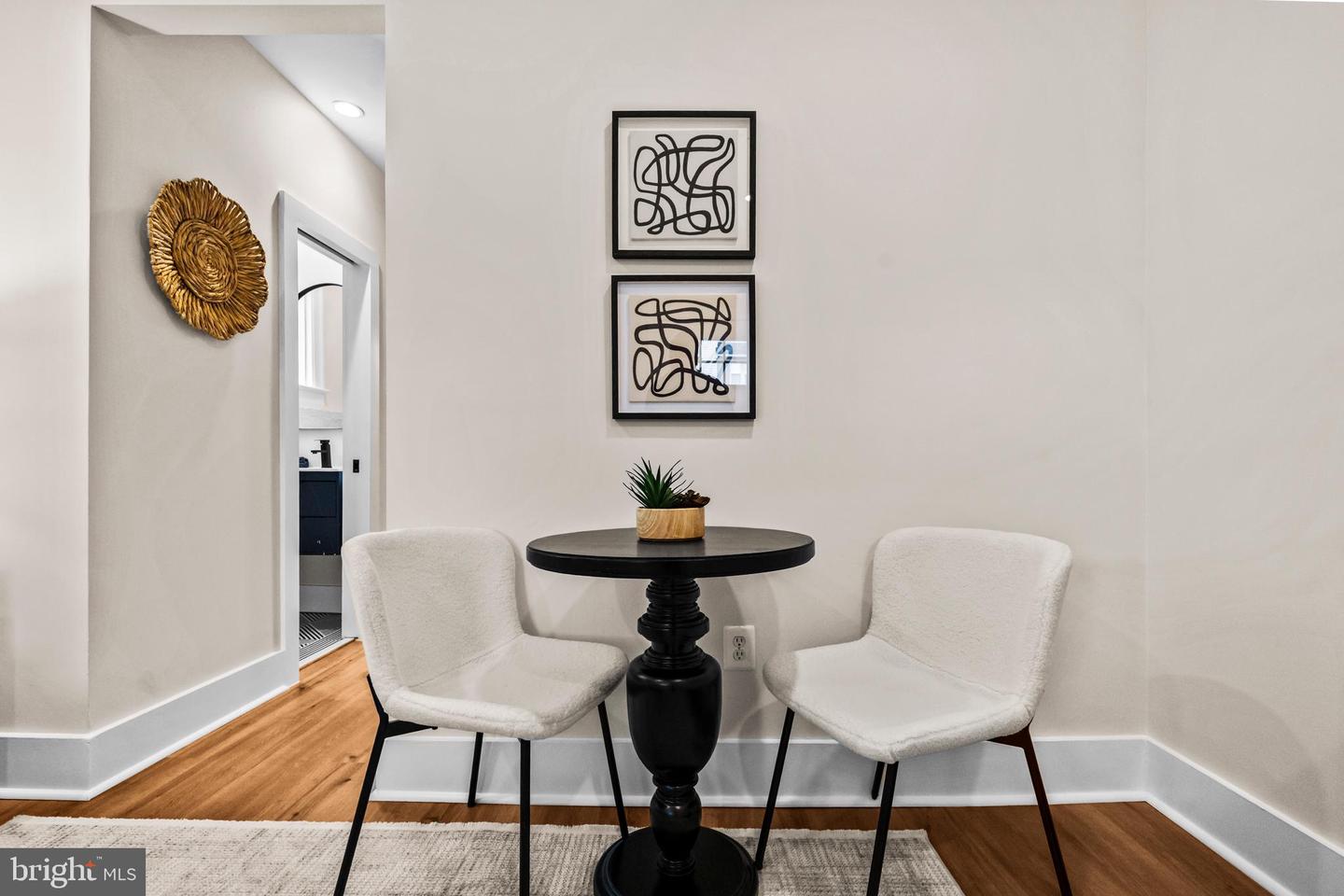 1742 L ST NE, WASHINGTON, District Of Columbia 20002, 2 Bedrooms Bedrooms, ,1 BathroomBathrooms,Residential,For sale,1742 L ST NE,DCDC2243140 MLS # DCDC2243140