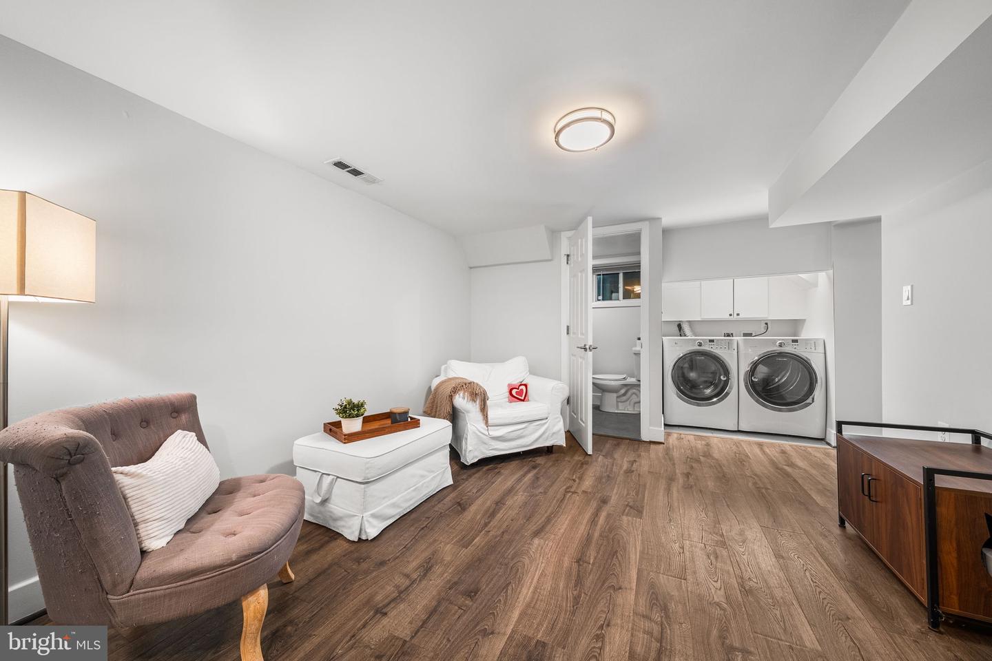 1433 FORT STEVENS DR NW, WASHINGTON, District Of Columbia 20011, 4 Bedrooms Bedrooms, ,3 BathroomsBathrooms,Residential,For sale,1433 FORT STEVENS DR NW,DCDC2243150 MLS # DCDC2243150