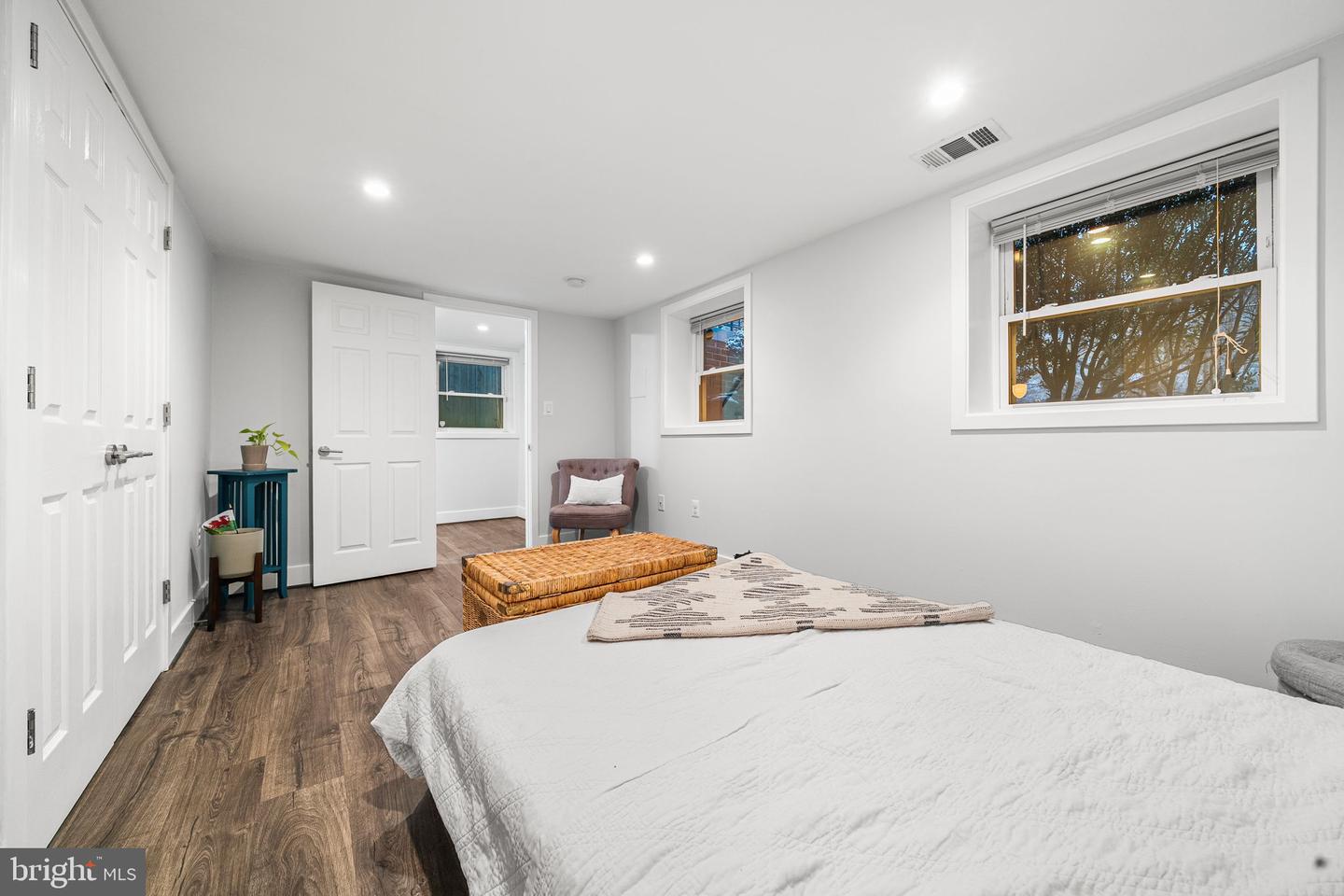 1433 FORT STEVENS DR NW, WASHINGTON, District Of Columbia 20011, 4 Bedrooms Bedrooms, ,3 BathroomsBathrooms,Residential,For sale,1433 FORT STEVENS DR NW,DCDC2243150 MLS # DCDC2243150