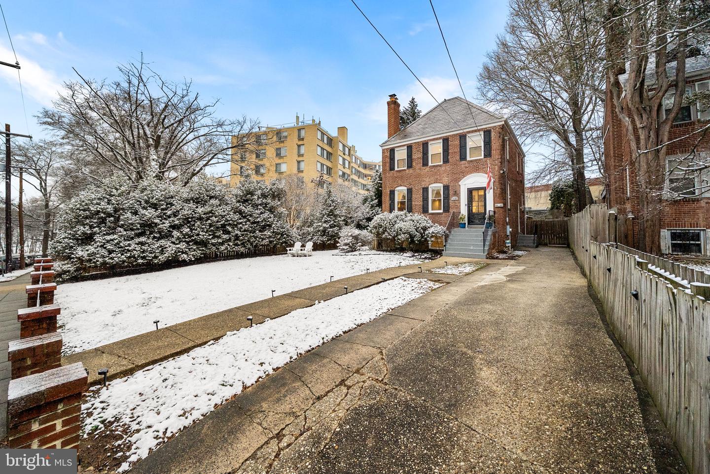 1433 FORT STEVENS DR NW, WASHINGTON, District Of Columbia 20011, 4 Bedrooms Bedrooms, ,3 BathroomsBathrooms,Residential,For sale,1433 FORT STEVENS DR NW,DCDC2243150 MLS # DCDC2243150