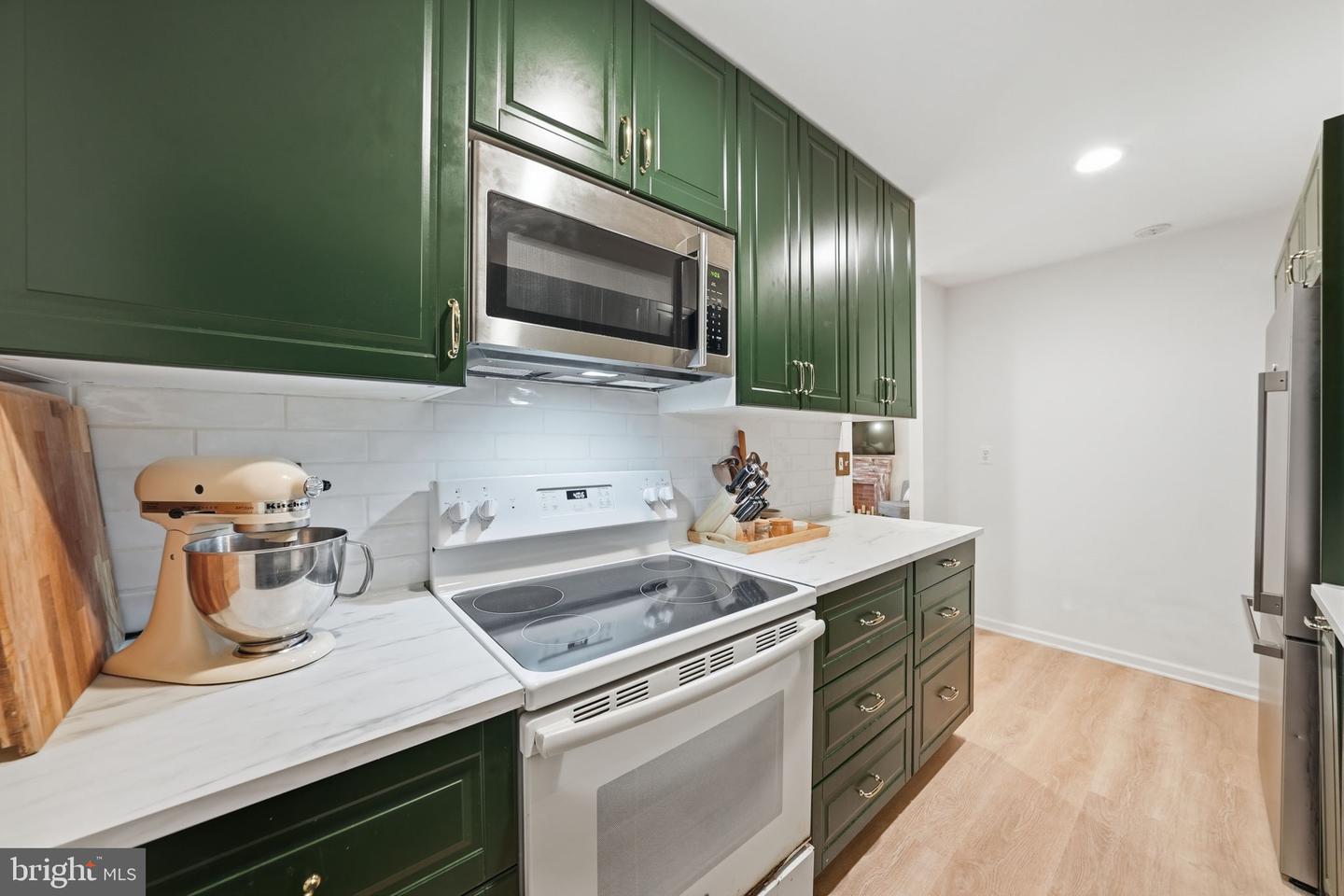 8231-K KINGS CHARTER LN #108, SPRINGFIELD, Virginia 22152, 3 Bedrooms Bedrooms, ,2 BathroomsBathrooms,Residential,For sale,8231-K KINGS CHARTER LN #108,VAFX2287614 MLS # VAFX2287614