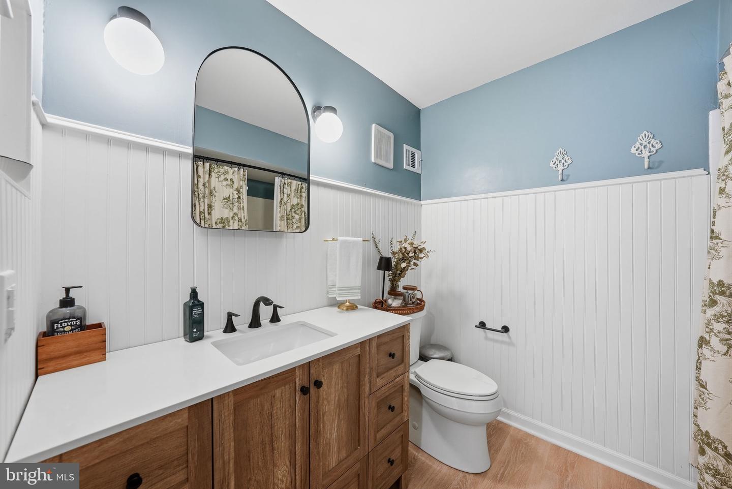 8231-K KINGS CHARTER LN #108, SPRINGFIELD, Virginia 22152, 3 Bedrooms Bedrooms, ,2 BathroomsBathrooms,Residential,For sale,8231-K KINGS CHARTER LN #108,VAFX2287614 MLS # VAFX2287614