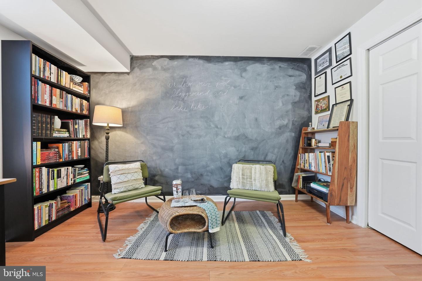 8231-K KINGS CHARTER LN #108, SPRINGFIELD, Virginia 22152, 3 Bedrooms Bedrooms, ,2 BathroomsBathrooms,Residential,For sale,8231-K KINGS CHARTER LN #108,VAFX2287614 MLS # VAFX2287614